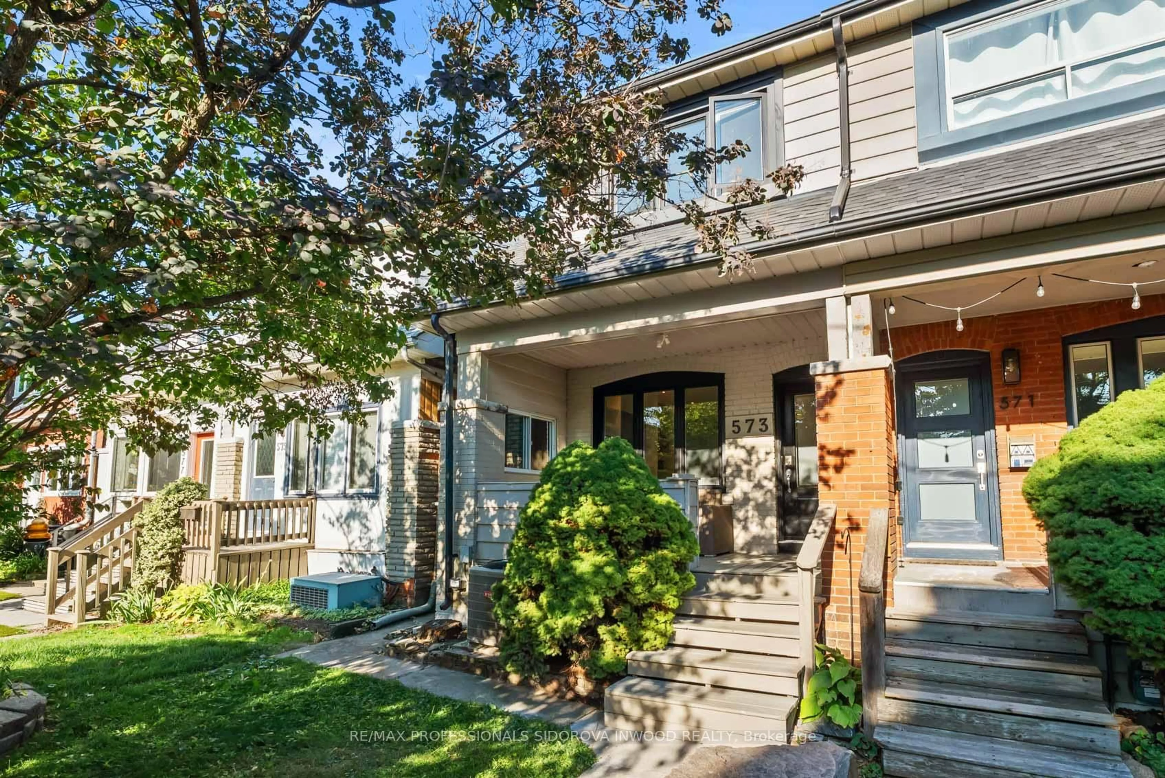 Unknown for 573 Beresford Ave, Toronto Ontario M6S 3C2