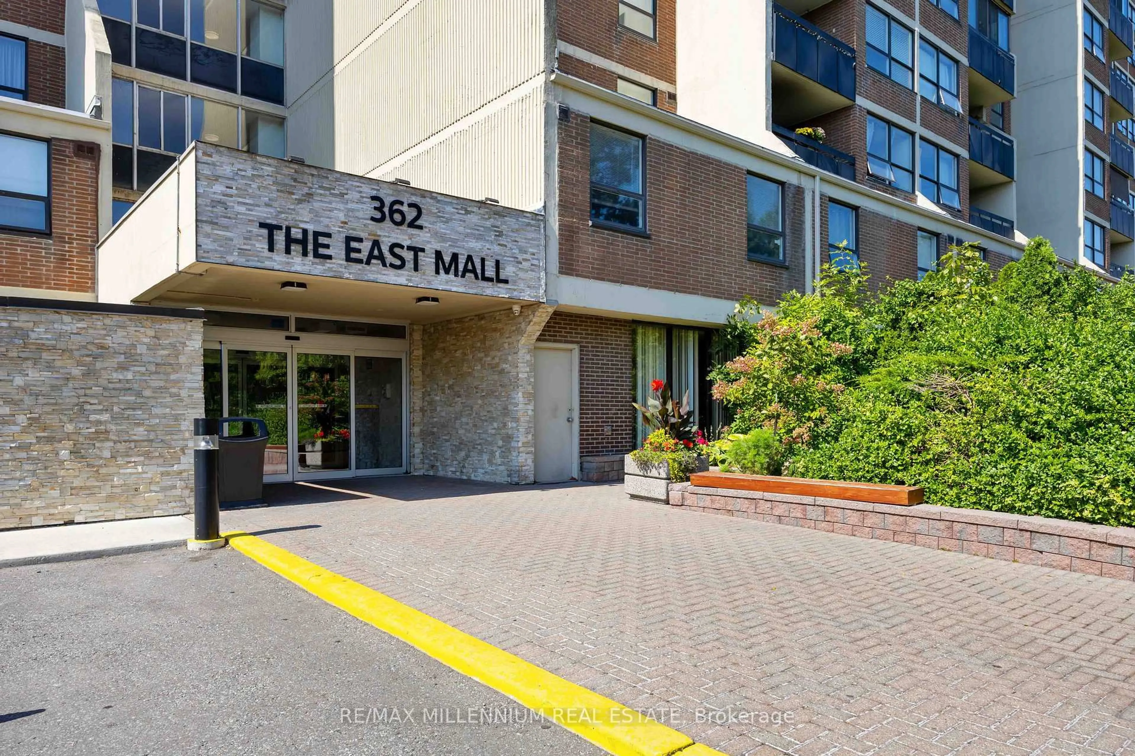 Unknown for 362 The East Mall #1907, Toronto Ontario M9B 6C4