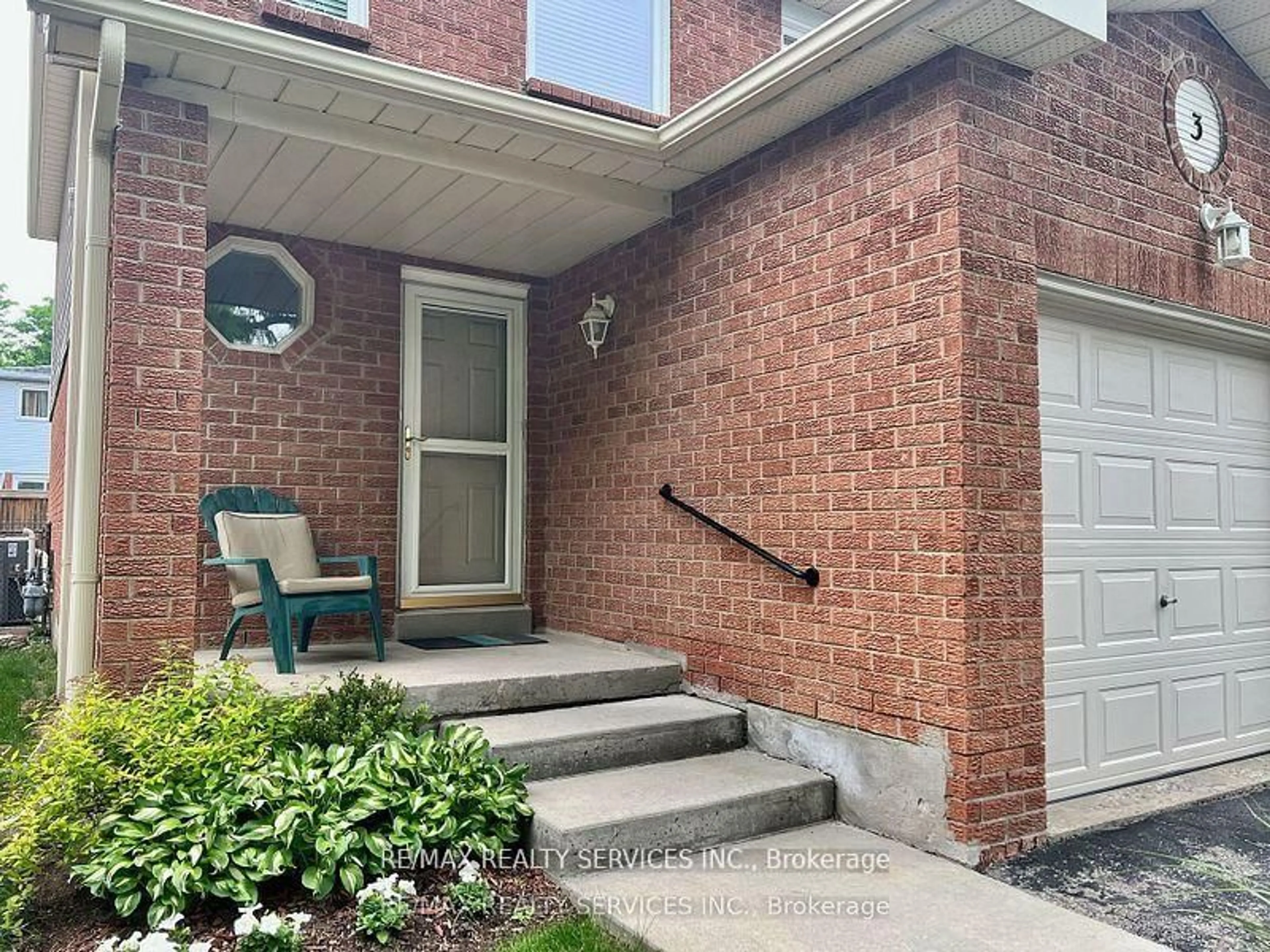 Home with brick exterior material, street for 3 Oleander Cres, Brampton Ontario L6Z 2C1
