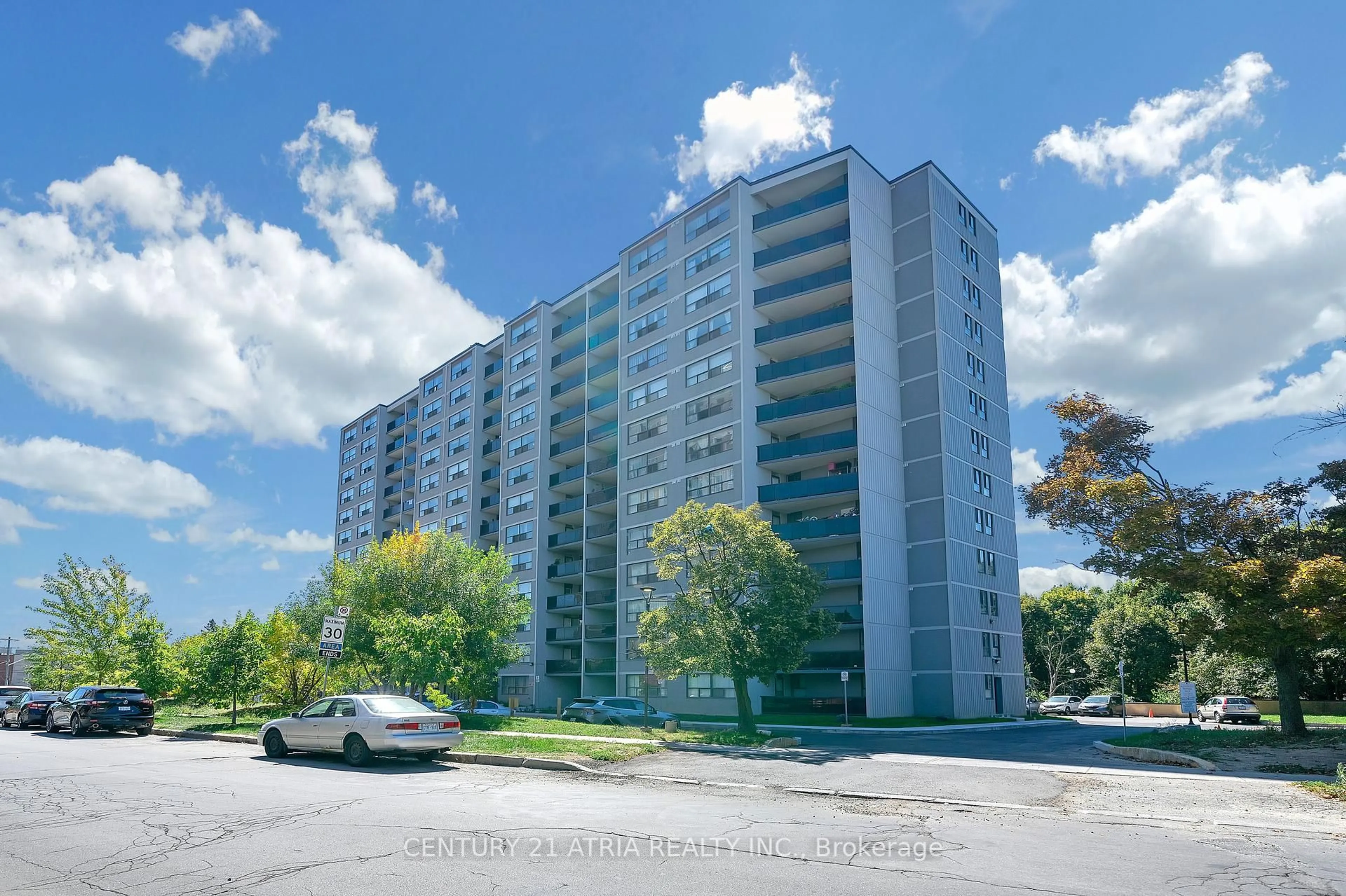 A pic from outside/outdoor area/front of a property/back of a property/a pic from drone, building for 10 Tobermory Dr #1102, Toronto Ontario M3N 2Y5