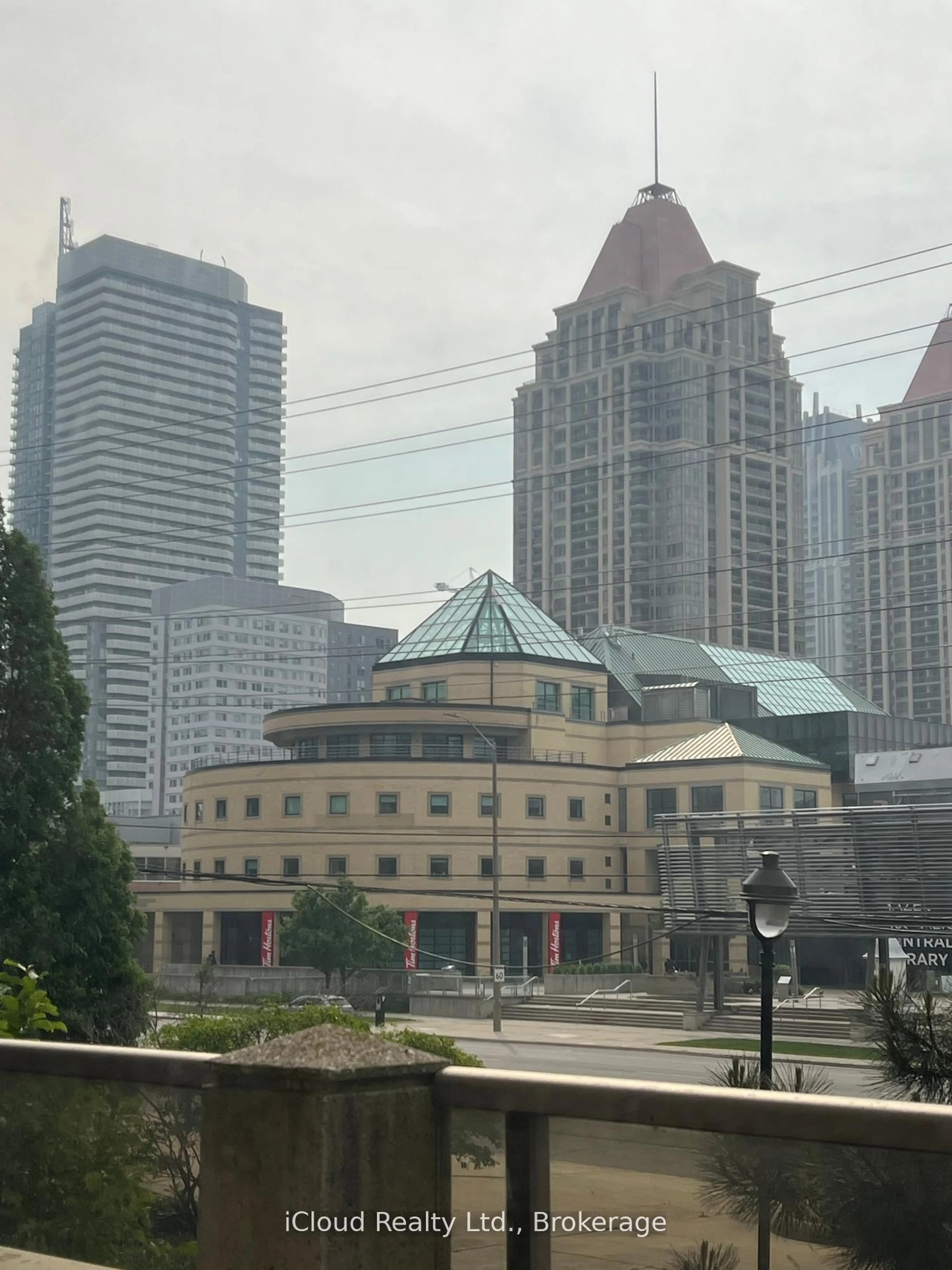 Unknown for 3888 Duke of York Blvd #236, Mississauga Ontario L5B 4P5