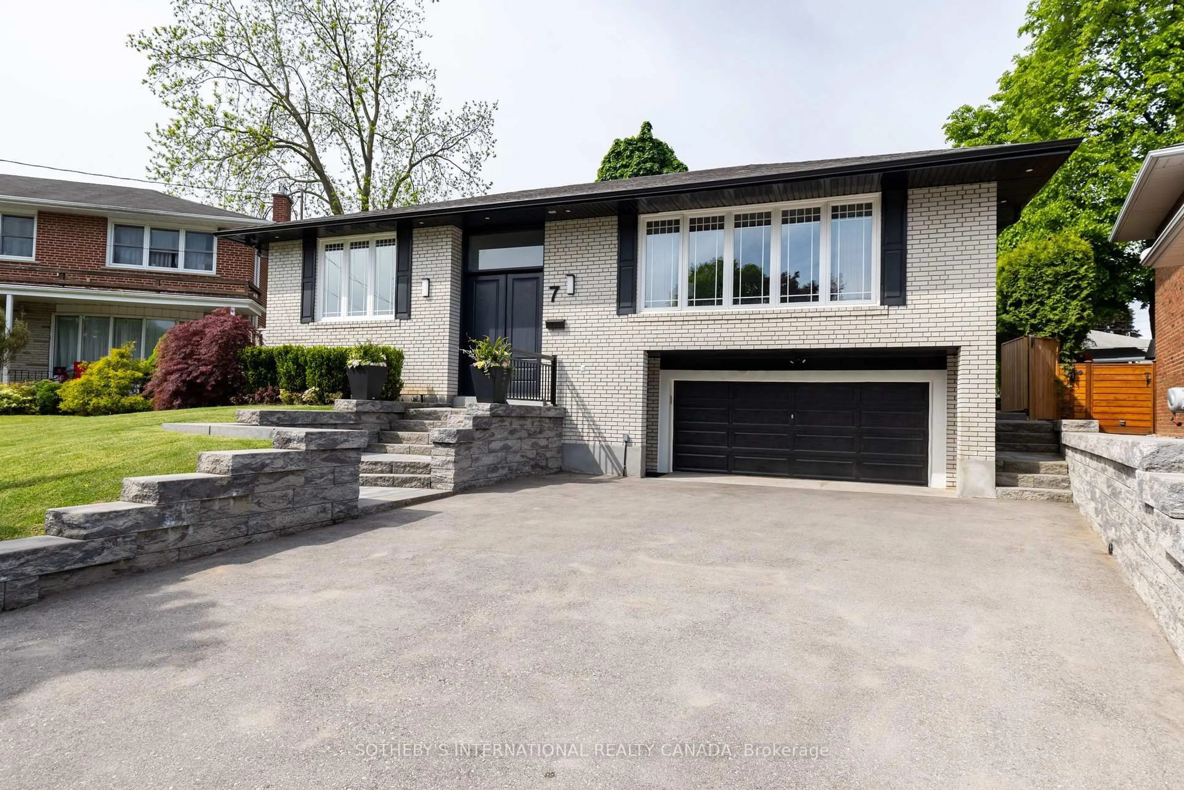 Home with brick exterior material, street for 7 Welbrooke Pl, Toronto Ontario M9B 5A3