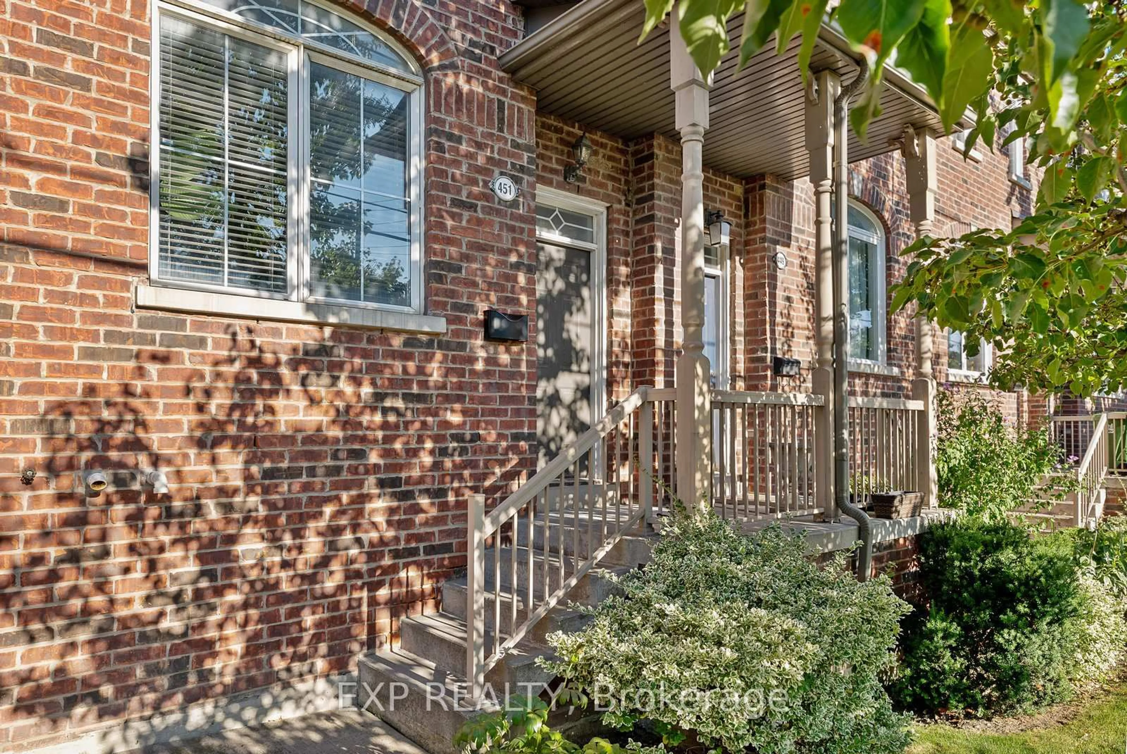 Unknown for 451 Royal York Rd, Toronto Ontario M8Y 2S1
