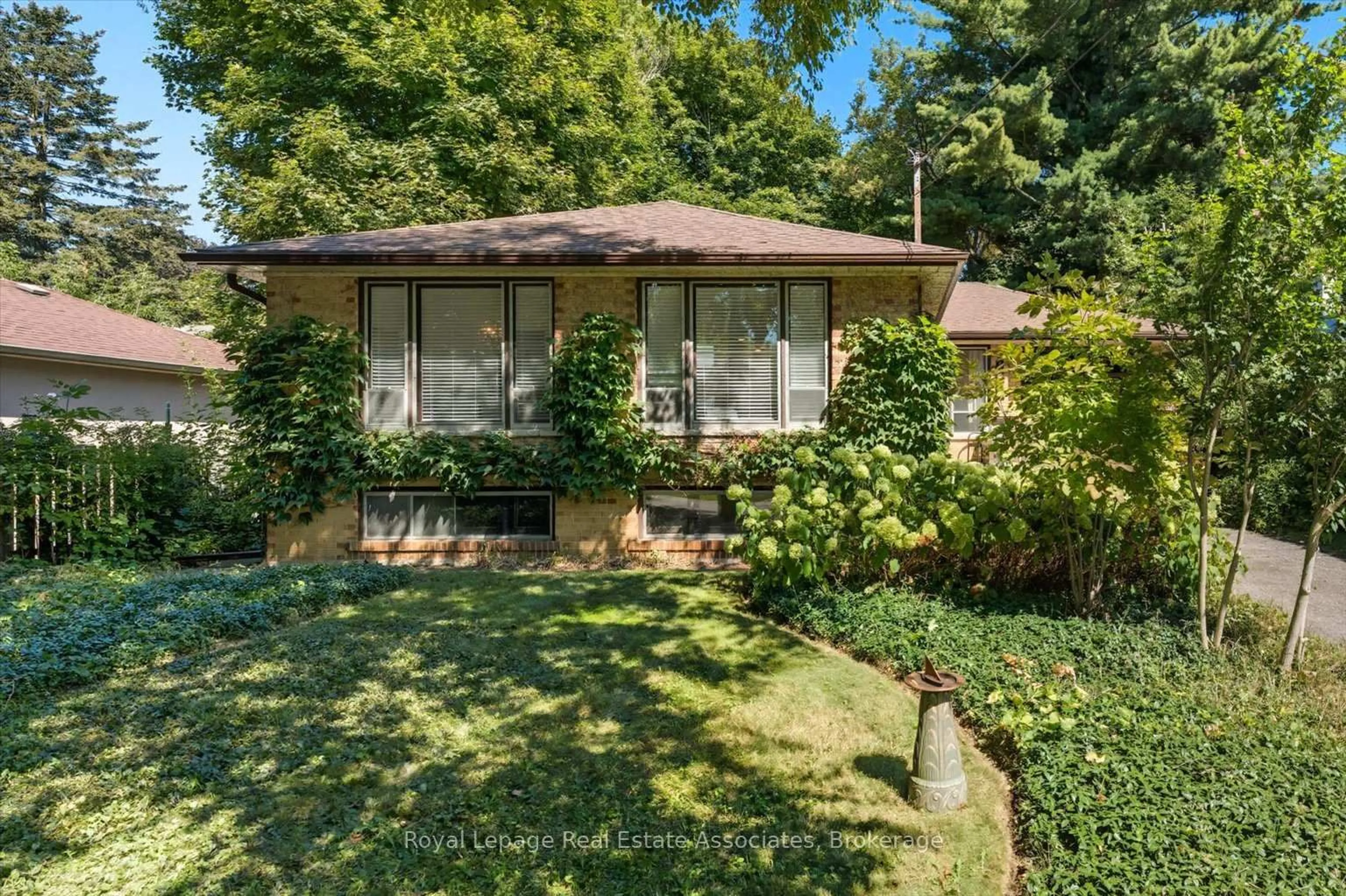 Unknown for 1229 Welwyn Dr, Mississauga Ontario L5J 3J5