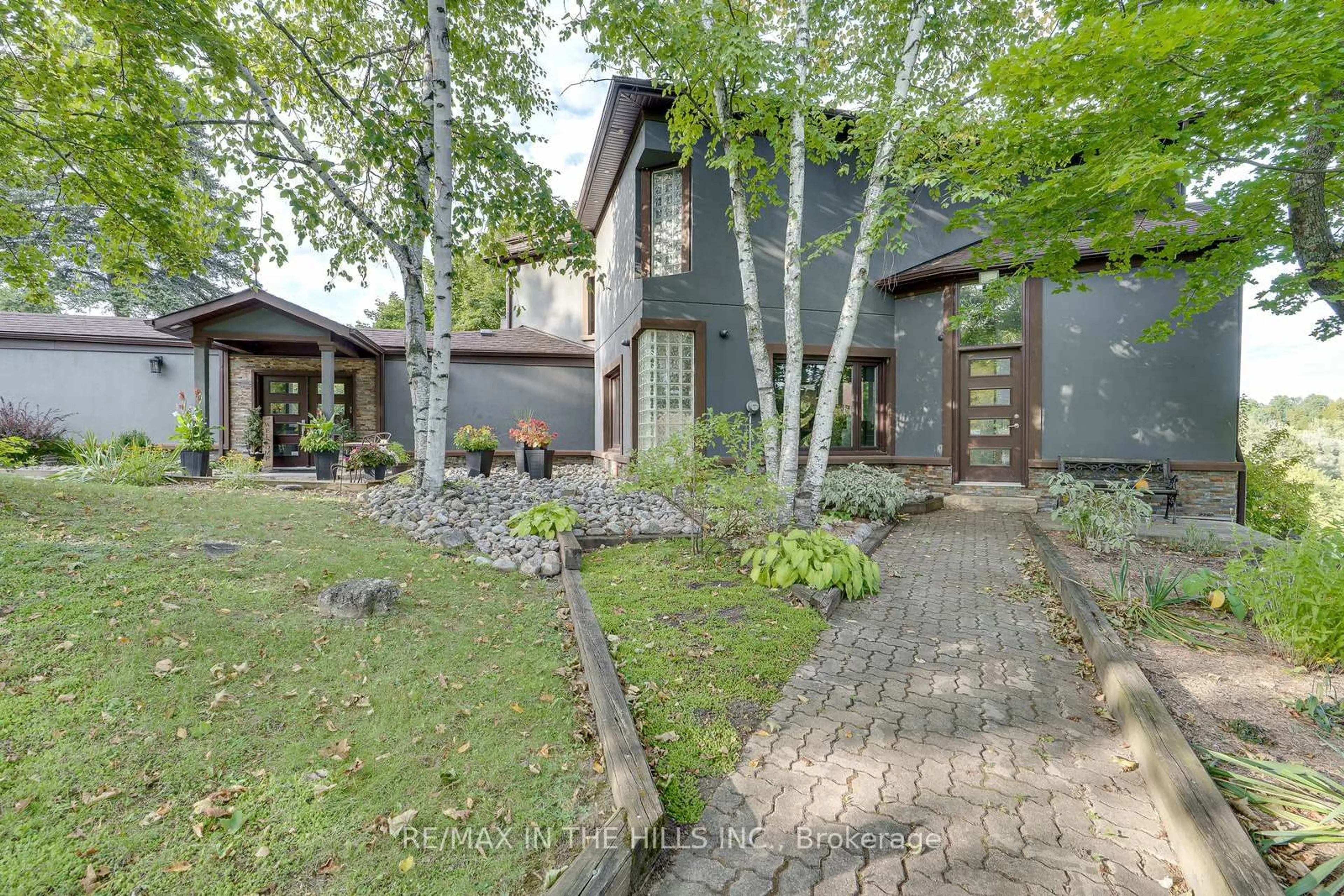 Unknown for 21 Bartley Dr, Caledon Ontario L7E 0N1