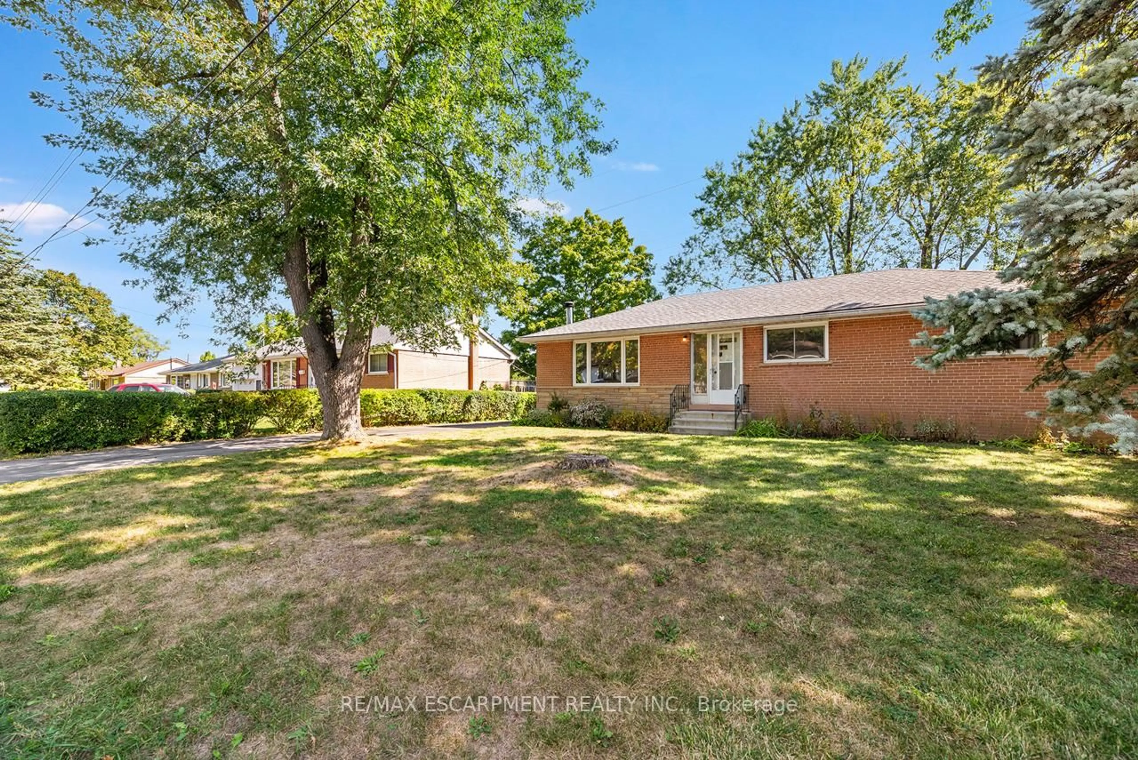 Unknown for 2274 Sunnydale Dr, Burlington Ontario L7P 1E9