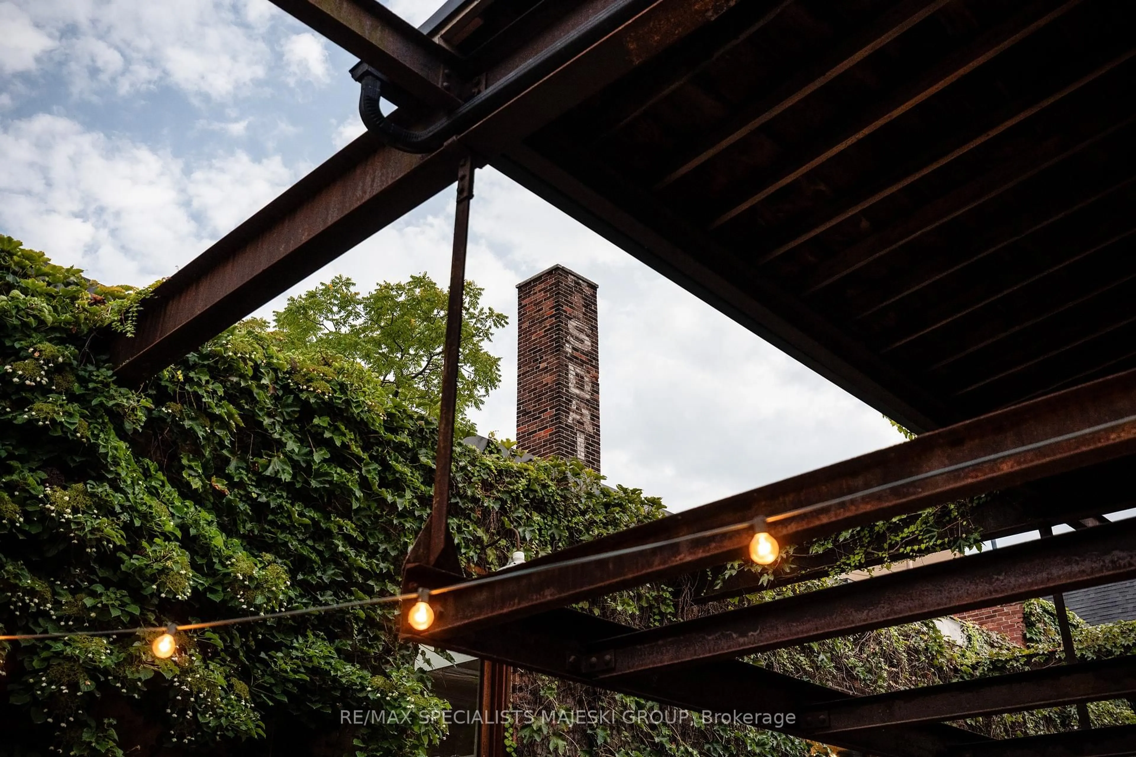 Patio, unknown for 67 Elm Grove Ave, Toronto Ontario M6K 2J2