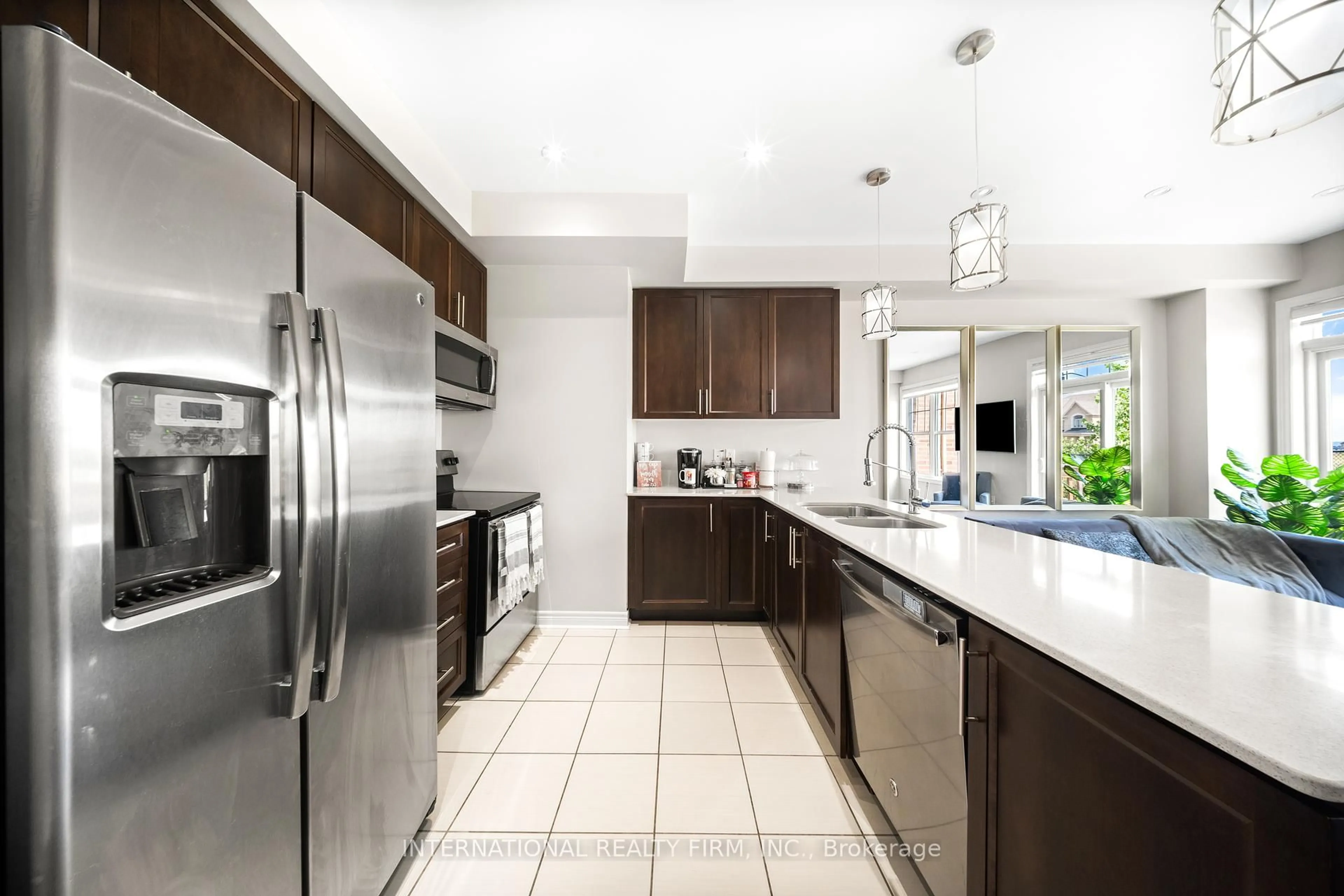 Contemporary kitchen, ceramic/tile floor for 8 Hogan Manor Dr, Brampton Ontario L7A 4V4
