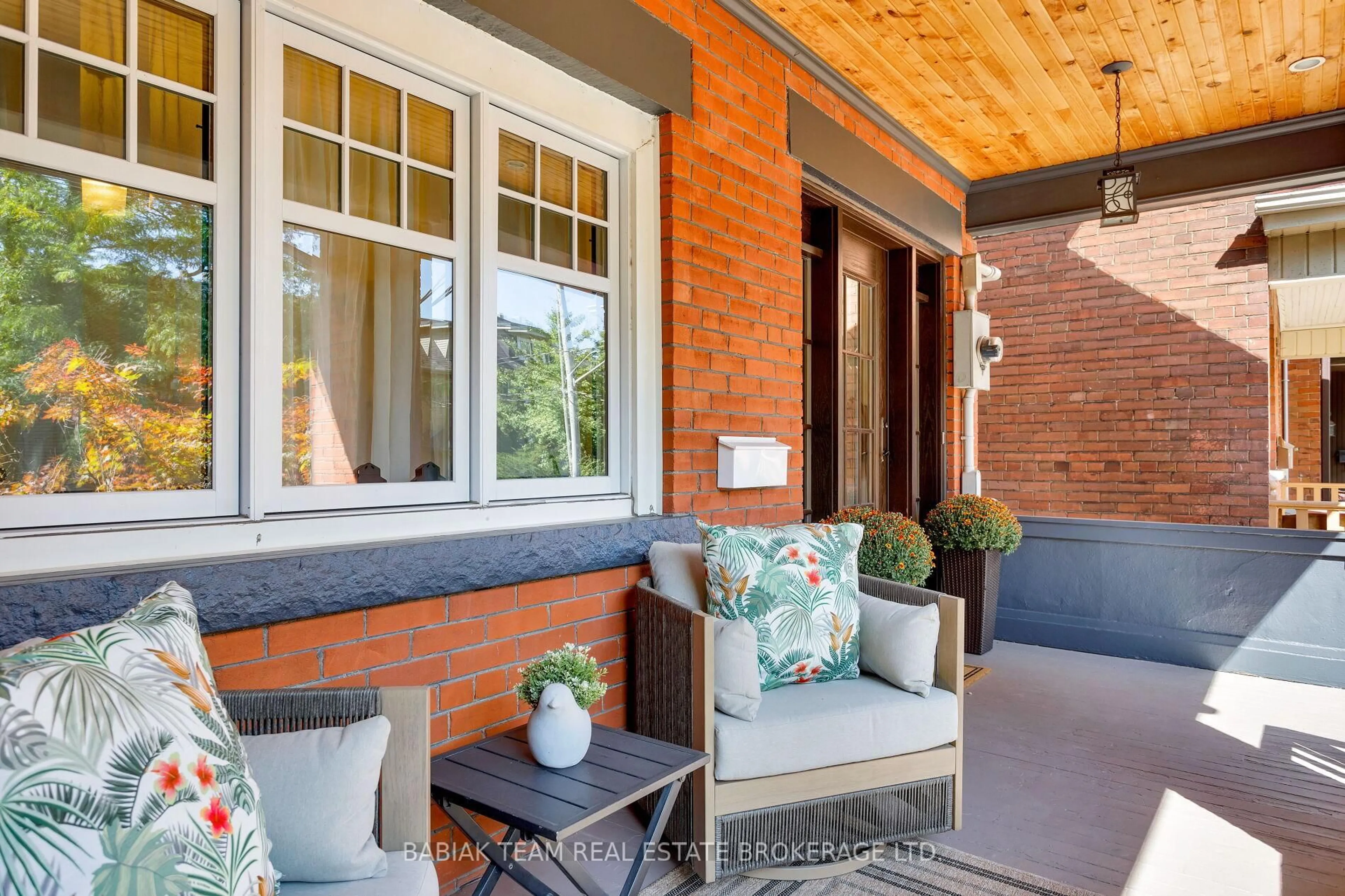 Home with brick exterior material, street for 302 Garden Ave, Toronto Ontario M6R 1J6