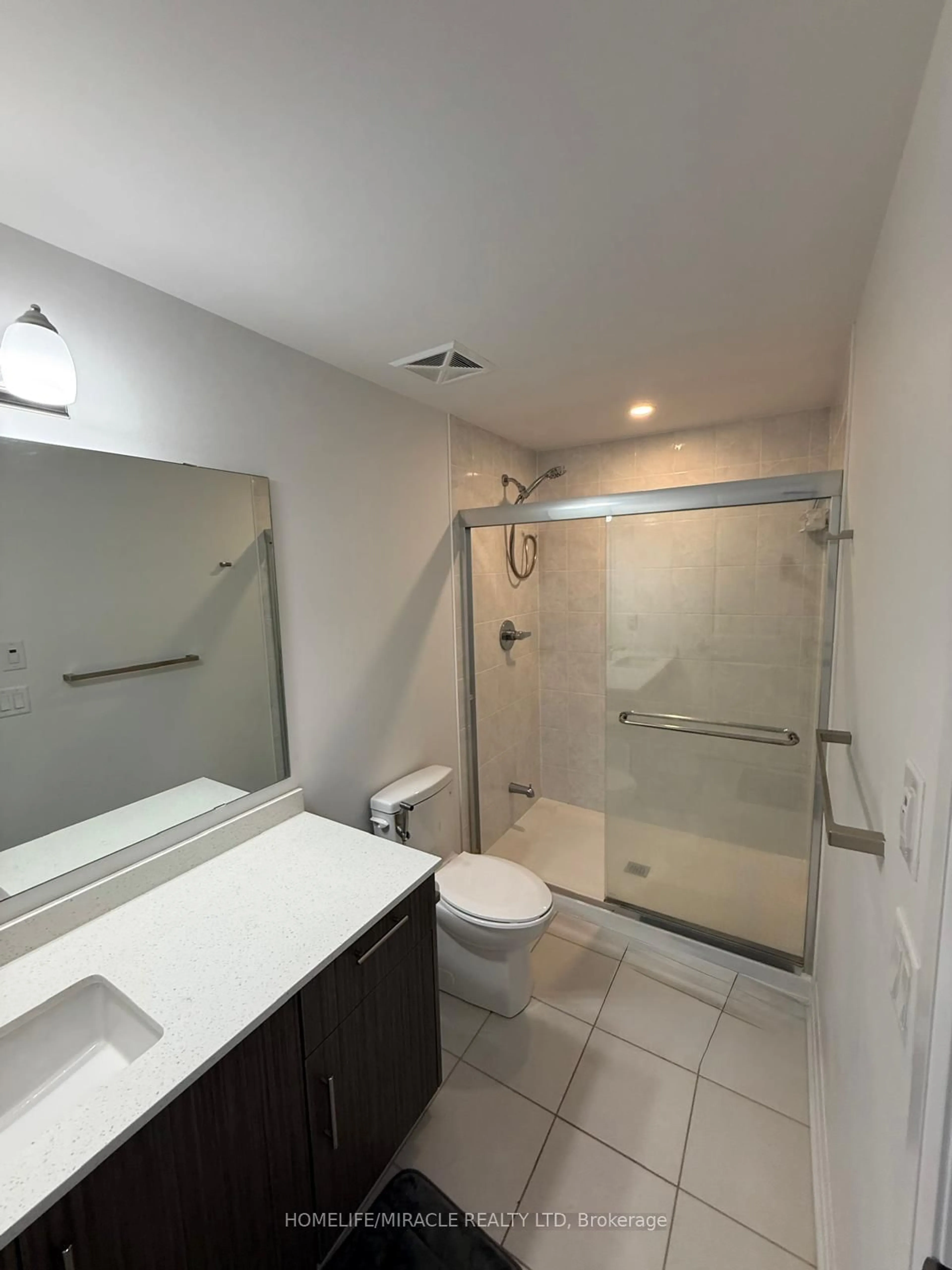 Standard bathroom, ceramic/tile floor for 75 Attmar Dr #241, Brampton Ontario L6P 0Y6