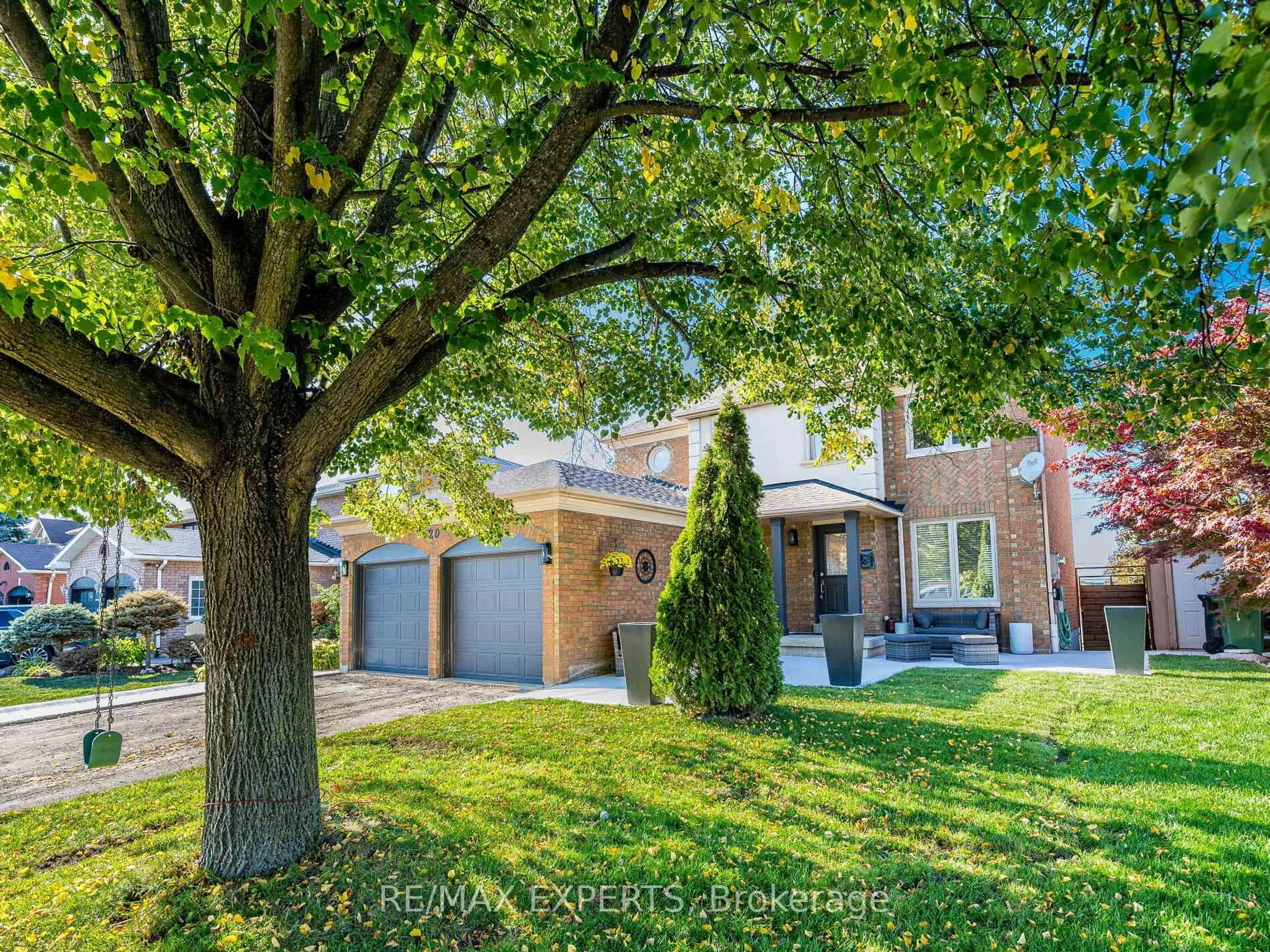 Home with brick exterior material, street for 20 Foxchase Dr, Caledon Ontario L7E 1H7