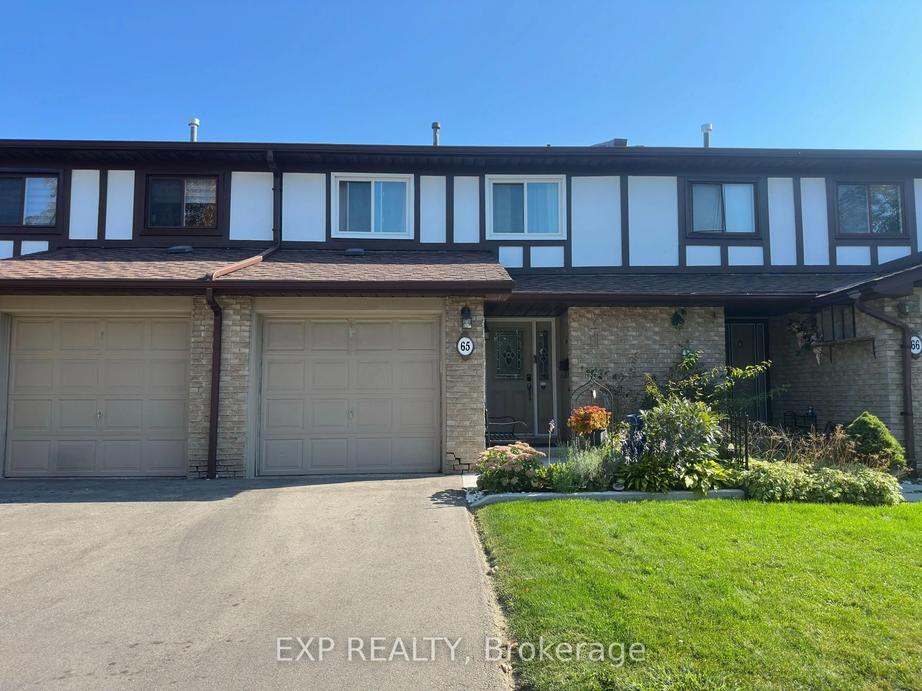 Unknown for 65 Greenwich Circ, Brampton Ontario L6S 2E8