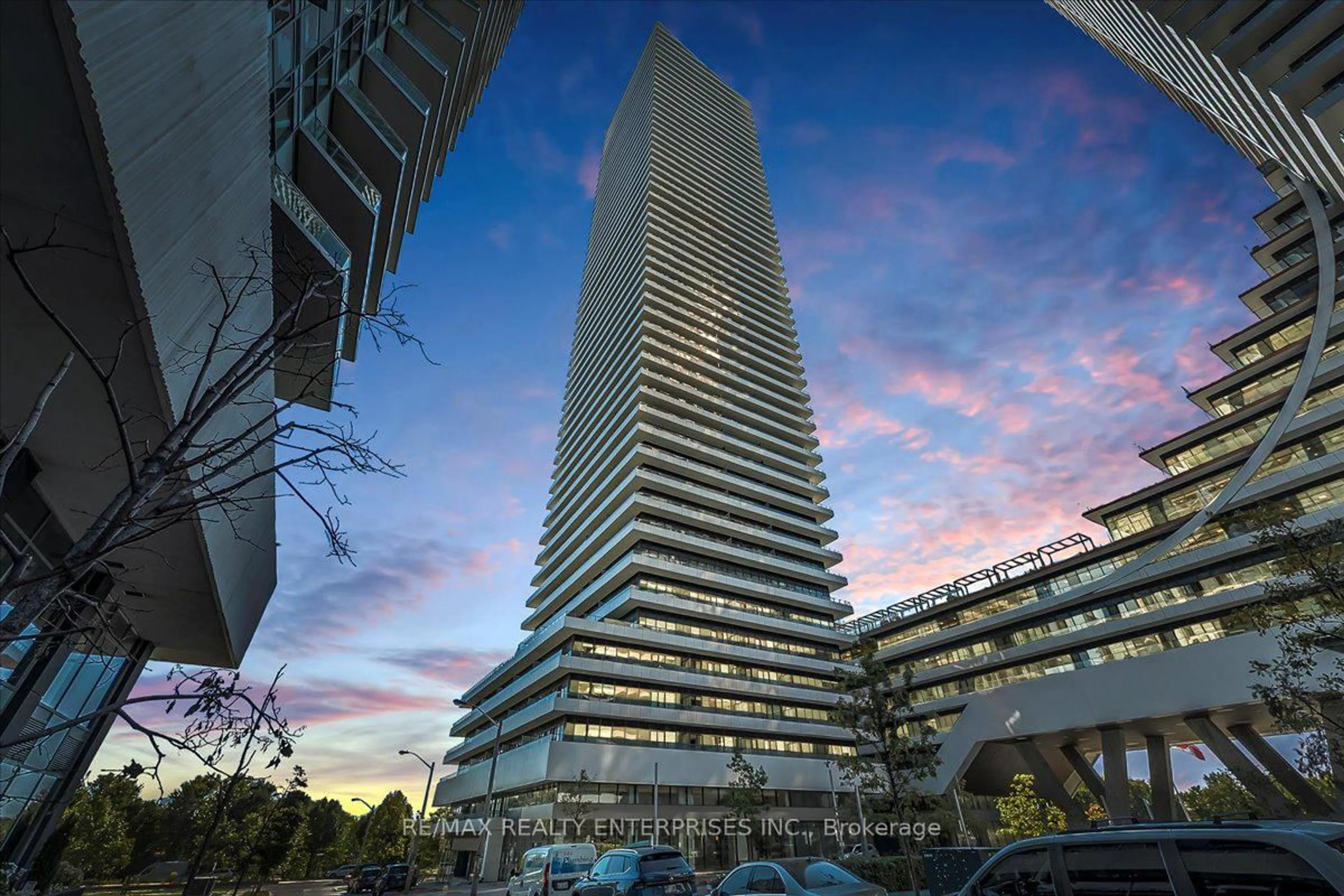 Indoor foyer for 20 Shore Breeze Dr #2806, Toronto Ontario M8V 0C7