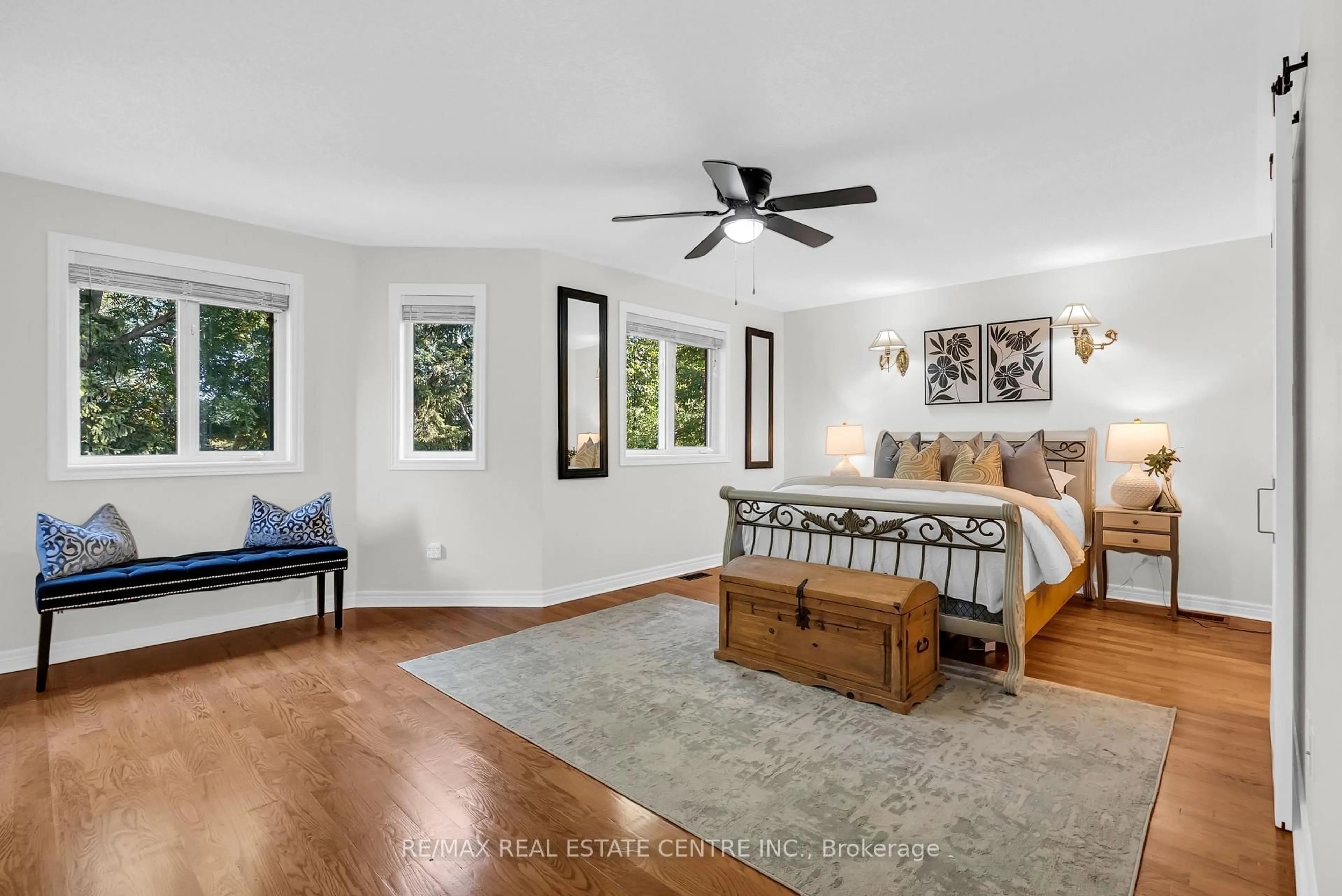 Bedroom with bed, unknown for 7173 Waldorf Way, Mississauga Ontario L5N 7R3