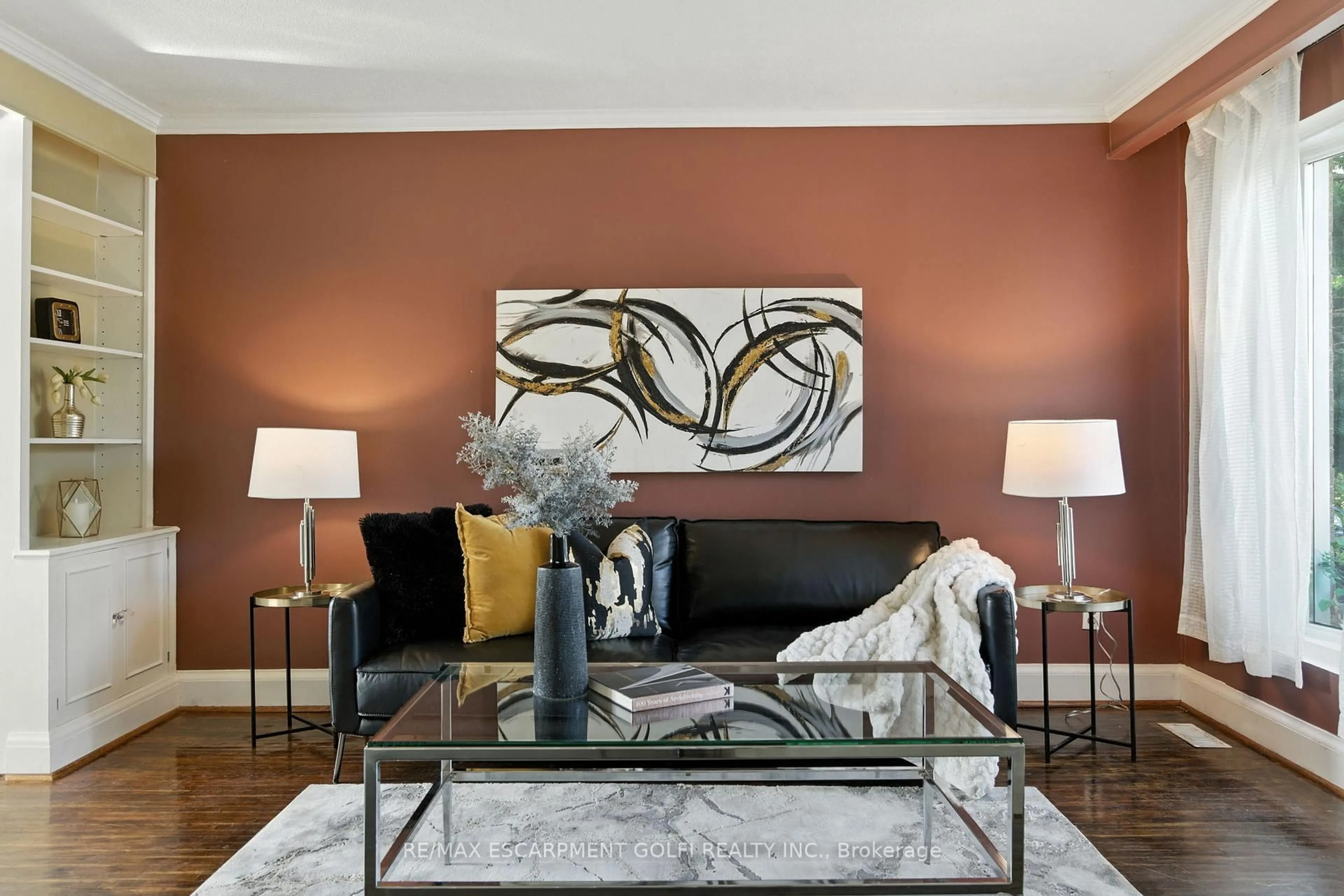 Living room with furniture, unknown for 2366 Tait Ave, Burlington Ontario L7P 1G8