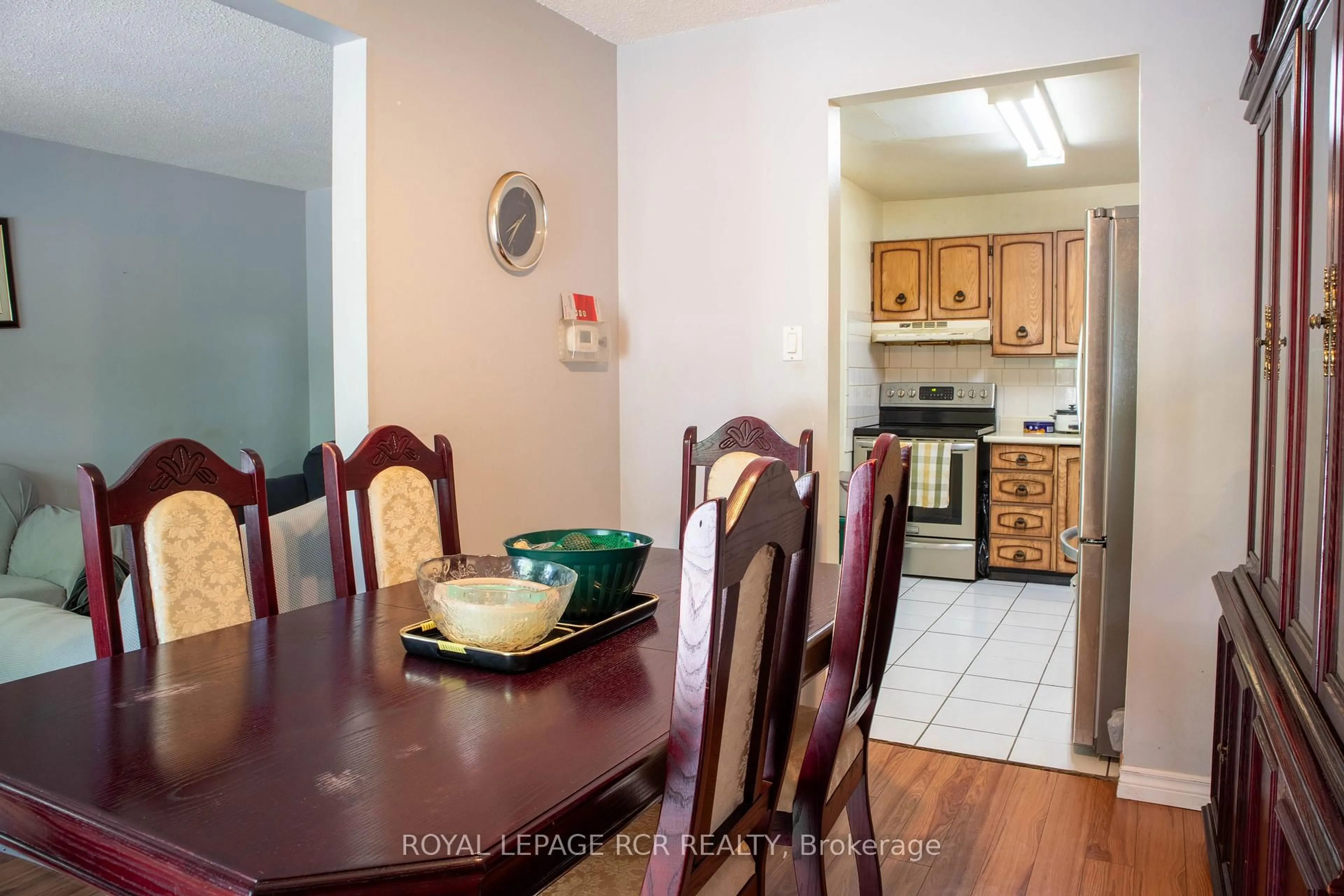 Dining room, unknown for 2315 Bromsgrove Rd #26, Mississauga Ontario L5J 4A6