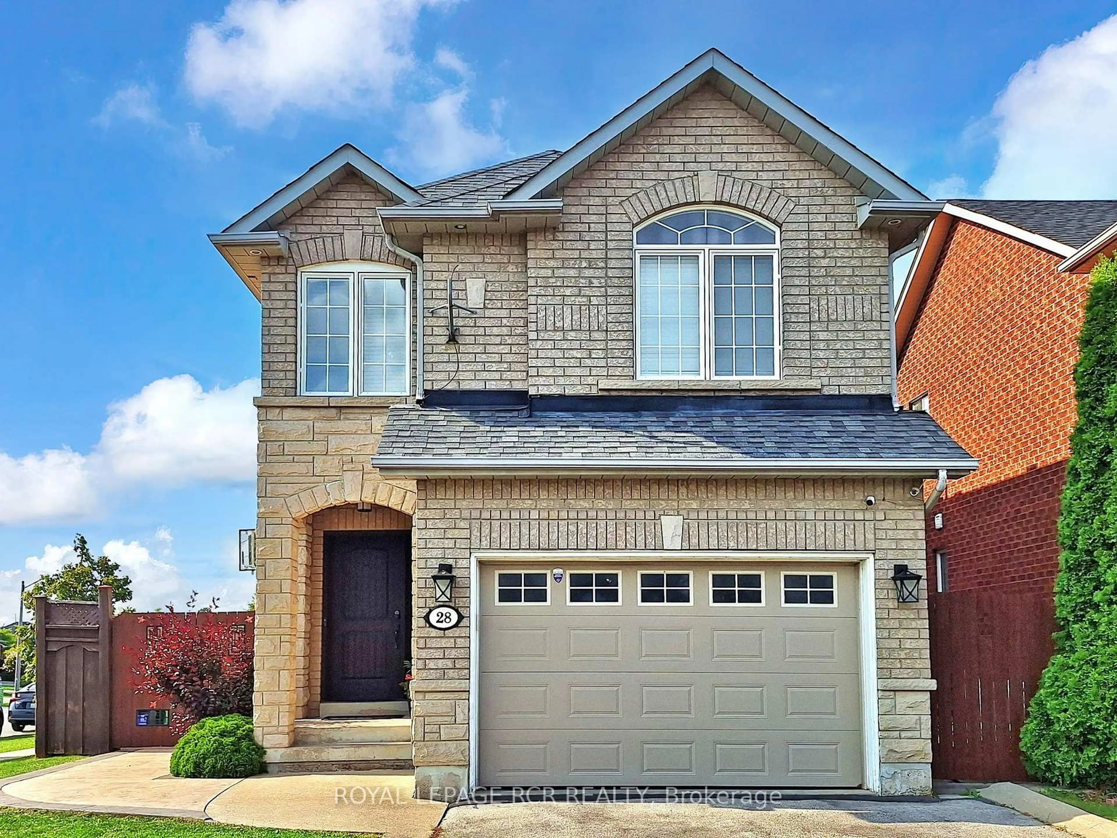 Home with brick exterior material, street for 28 Wakely Blvd, Caledon Ontario L7E 2G9