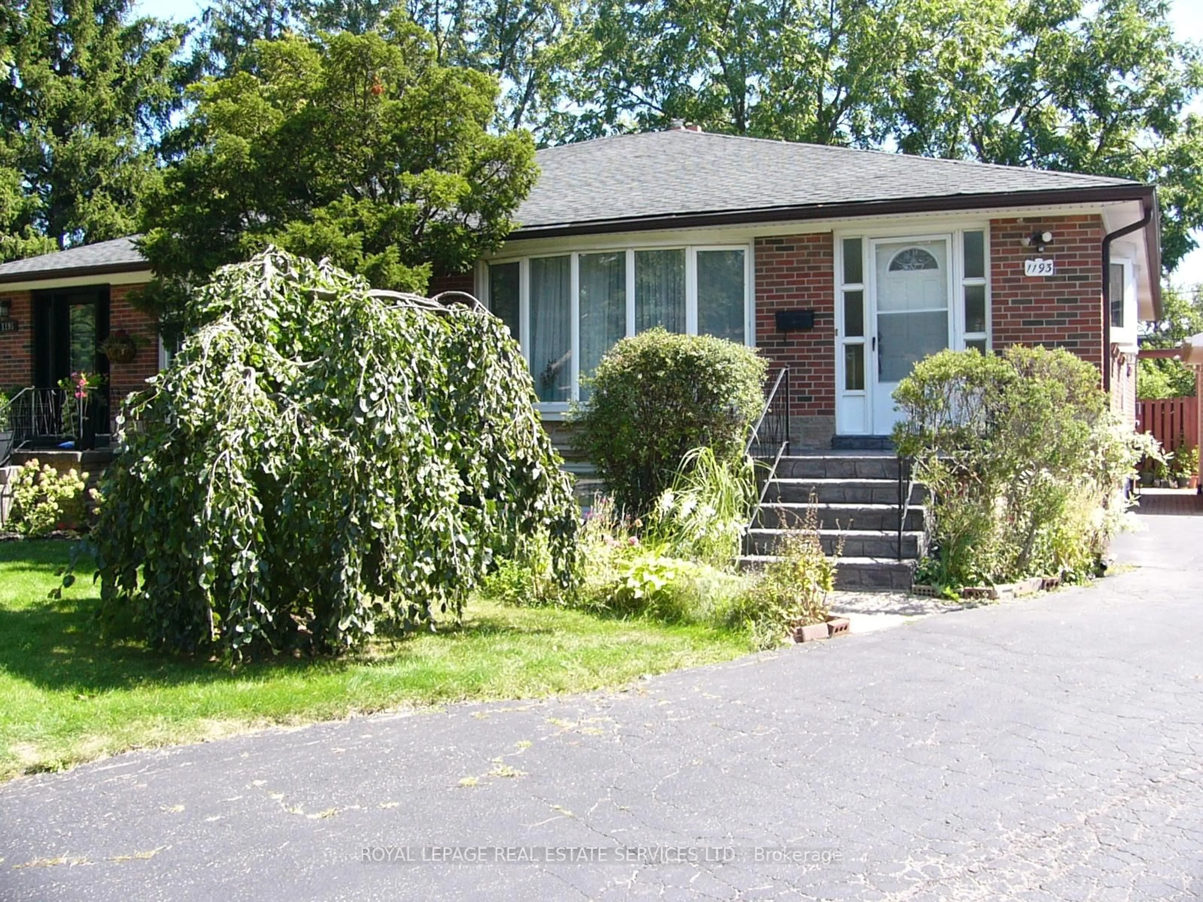 Unknown for 1193 Ingledene Dr, Oakville Ontario L6H 2H8