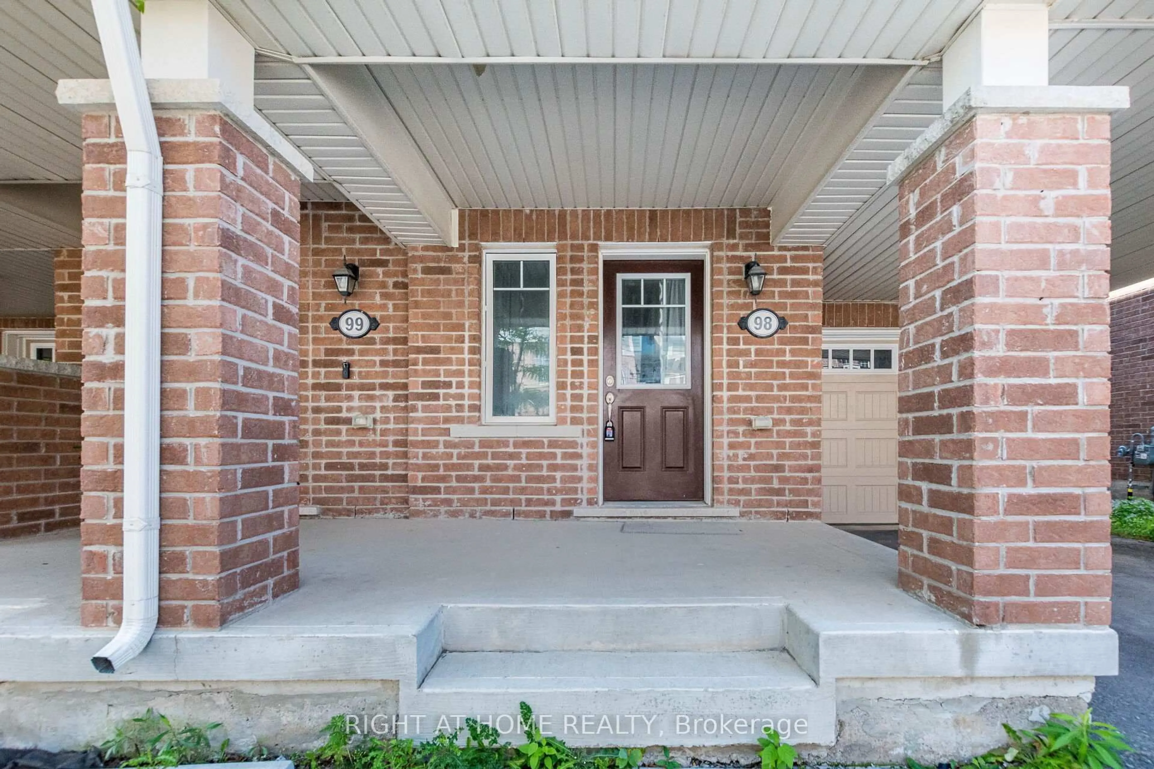 Home with brick exterior material, street for 1000 Asleton Blvd #98, Milton Ontario L9T 9L4
