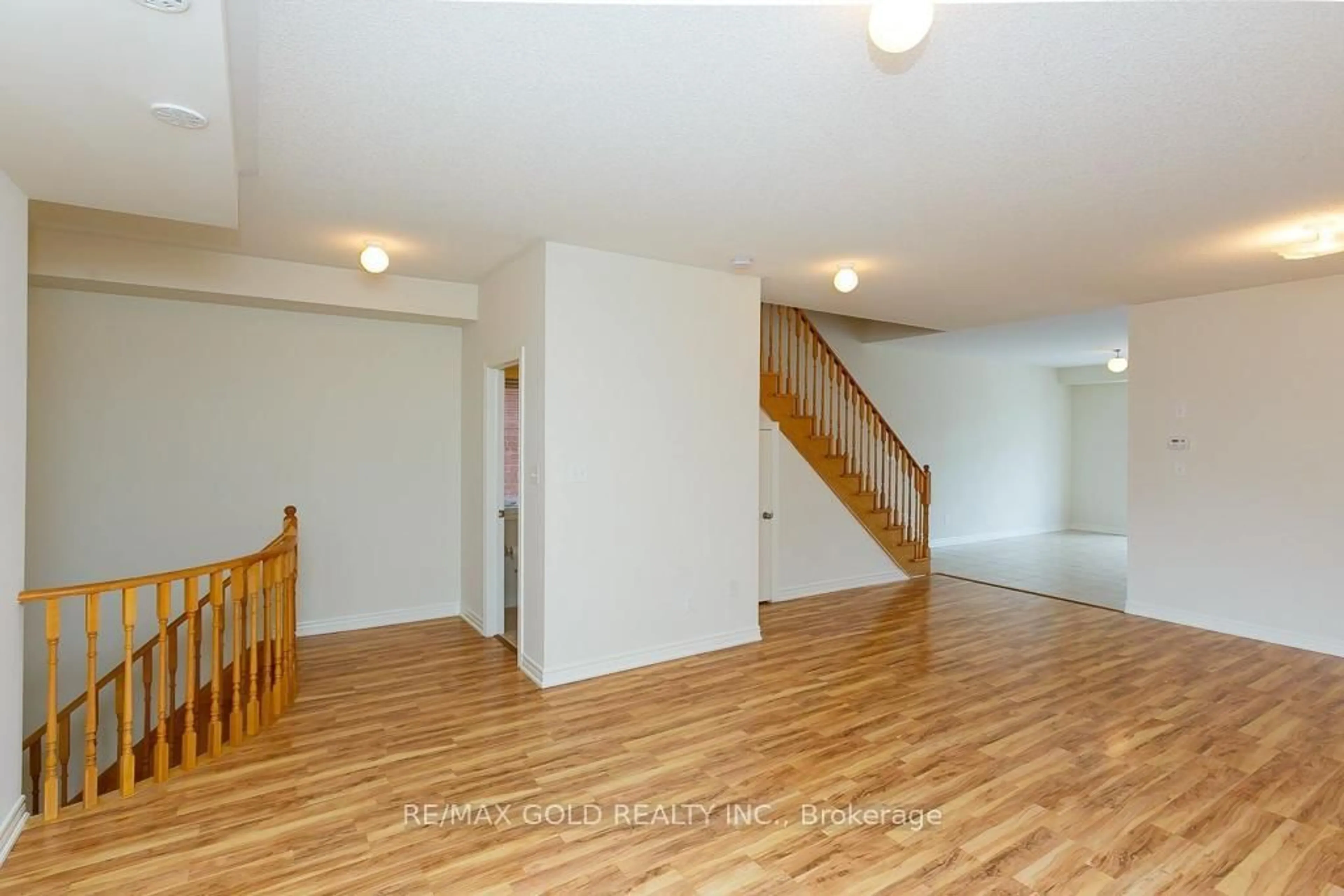 A pic of a room for 137 Inspire Blvd, Brampton Ontario L6R 0B3