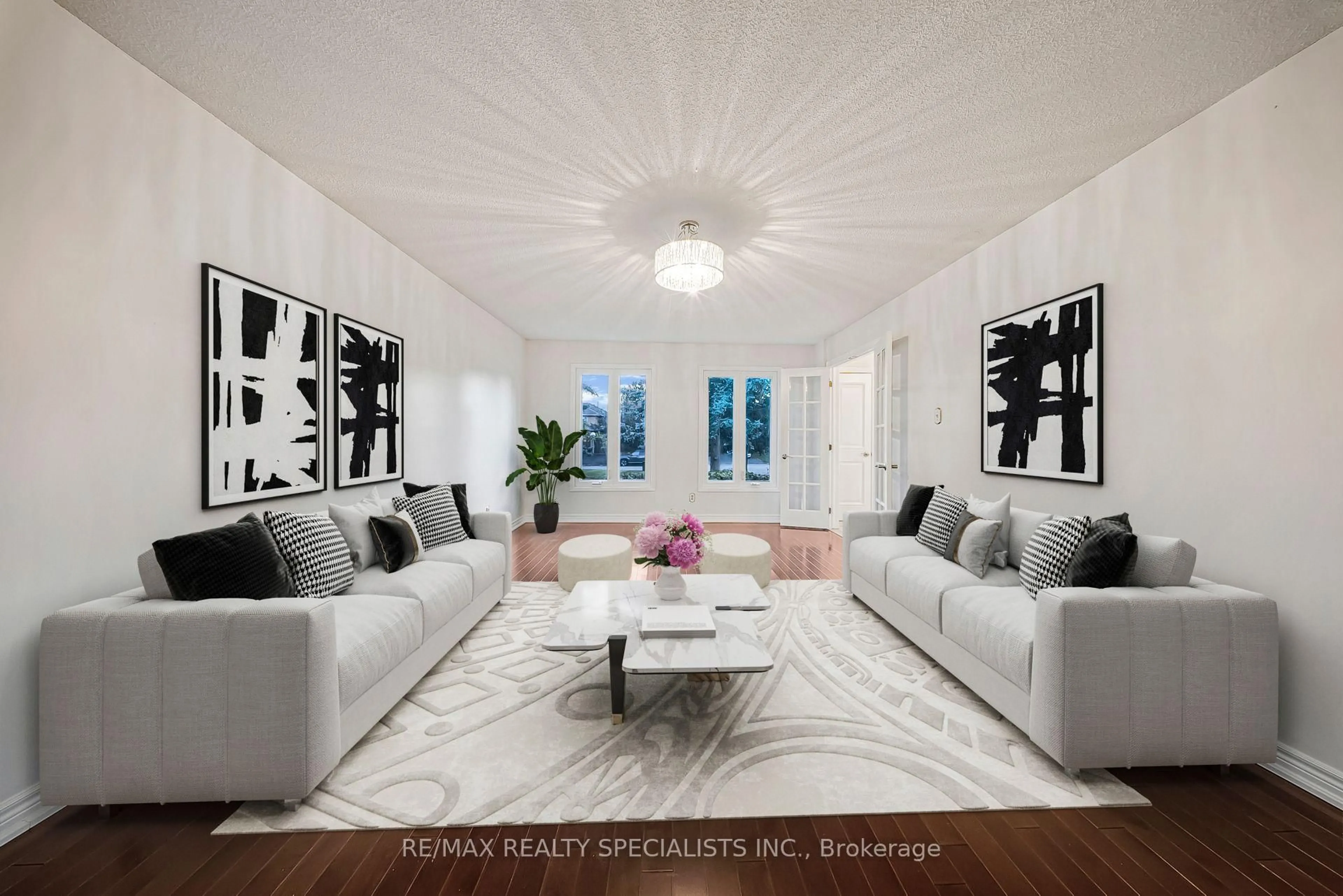 Living room with furniture, unknown for 24 Whitmore Crt, Brampton Ontario L6Z 2A5