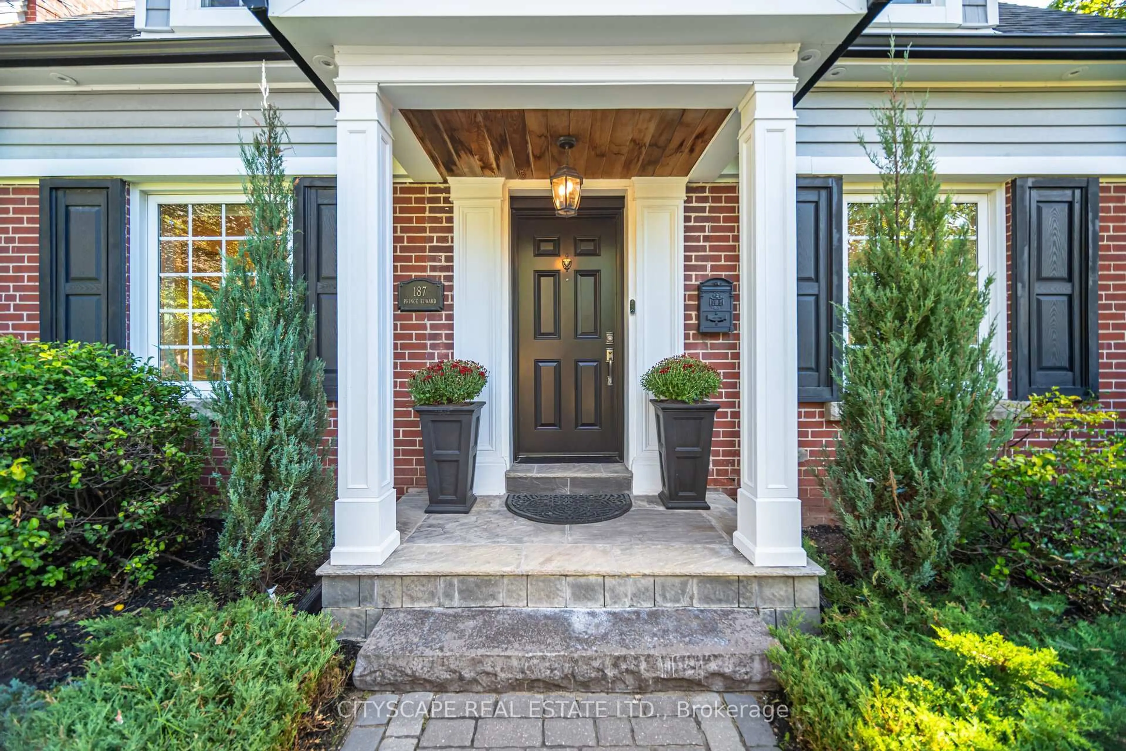 Unknown for 187 Prince Edward Dr, Toronto Ontario M8Y 3X1