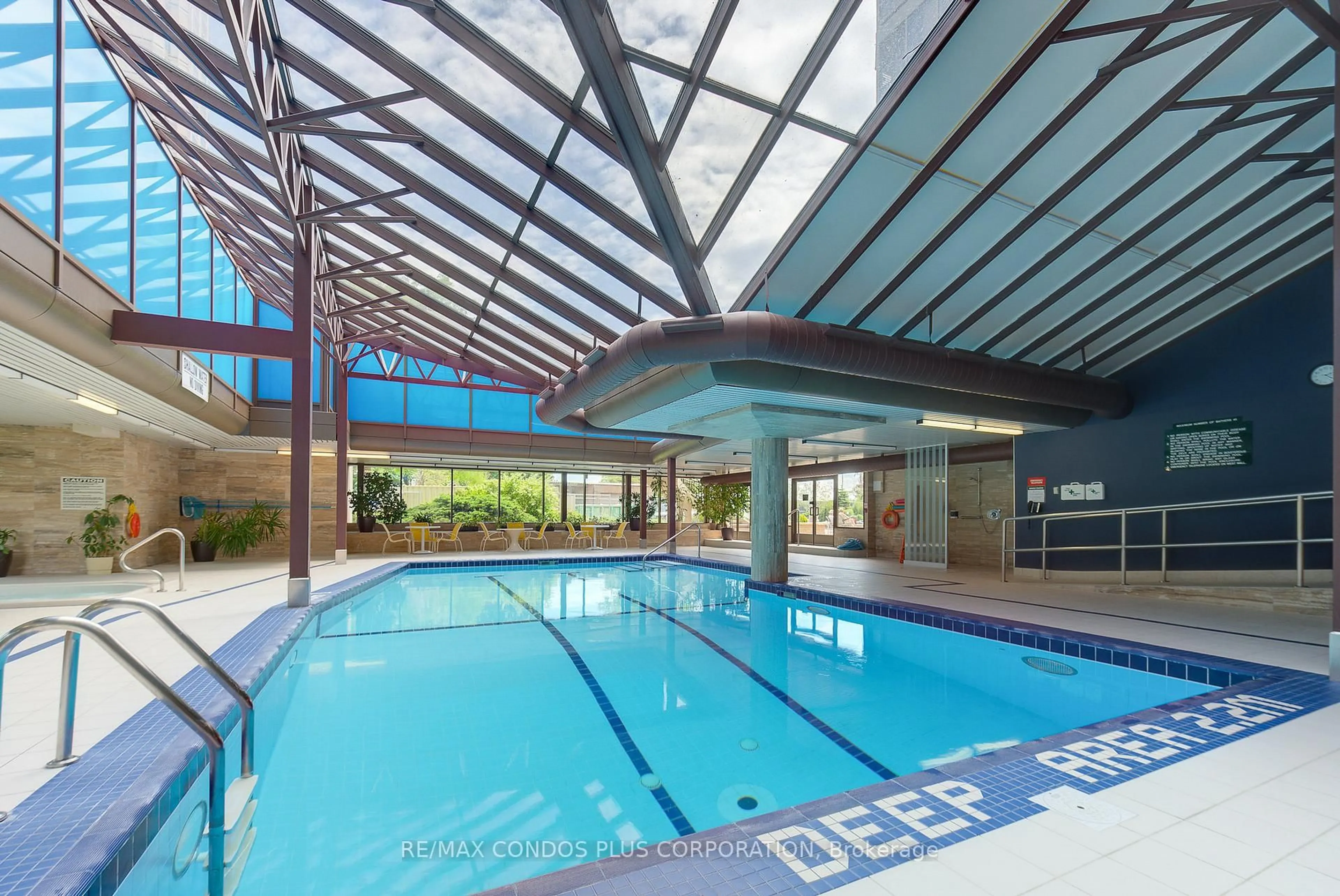 Pool for 2045 LAKE SHORE Blvd #805, Toronto Ontario M8V 2Z6