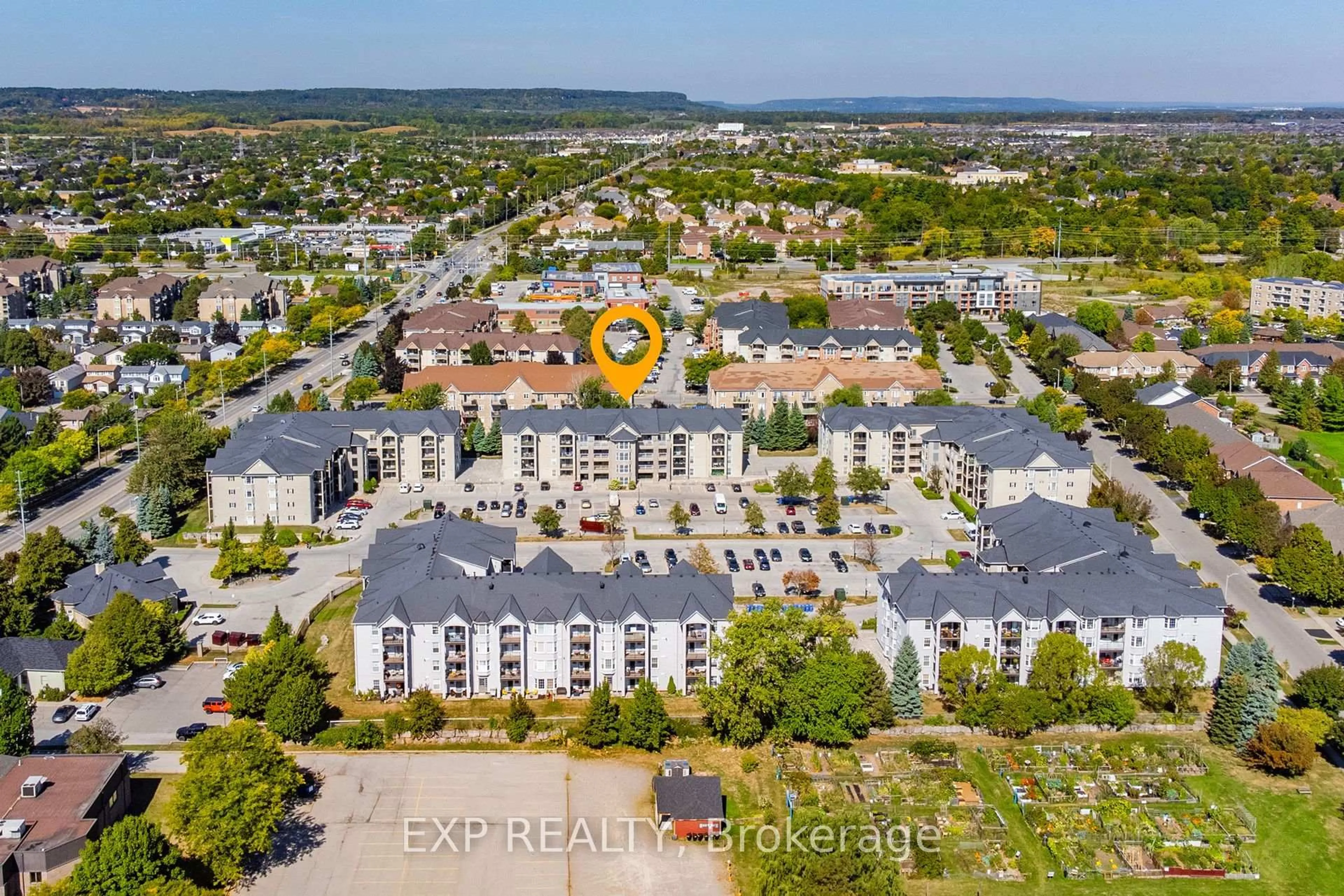 A pic from outside/outdoor area/front of a property/back of a property/a pic from drone, unknown for 1441 Walker's Line #209, Burlington Ontario L7M 4P2