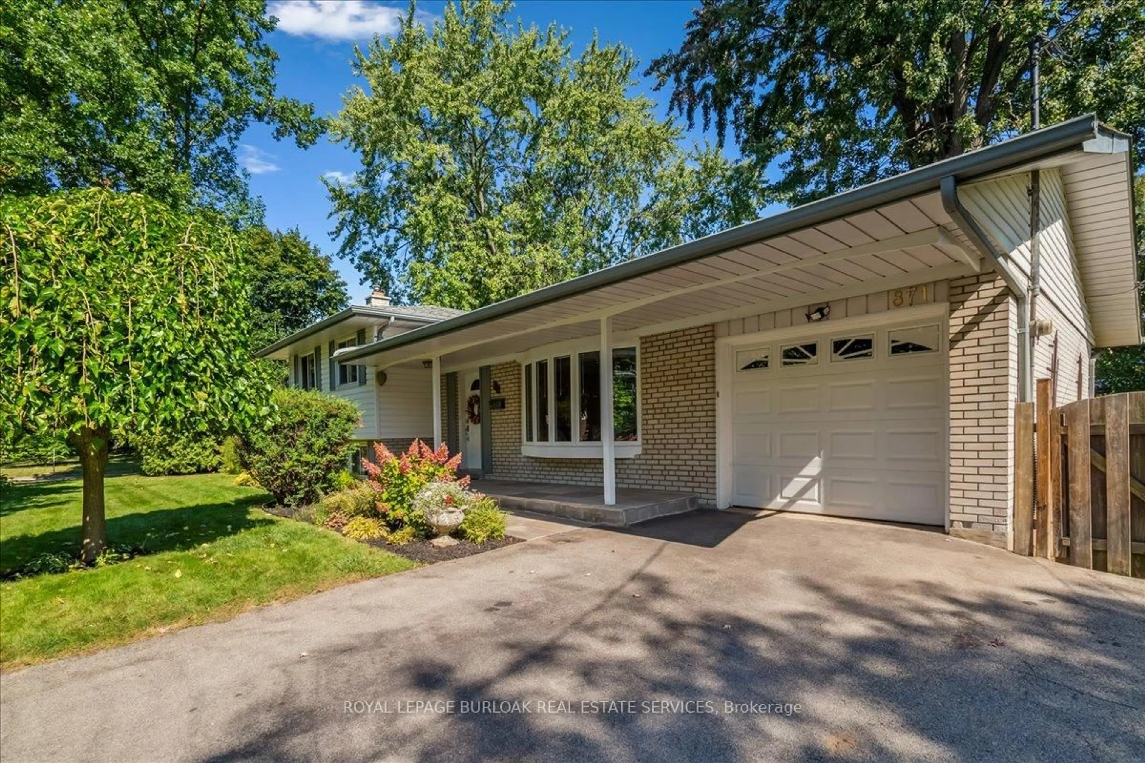 Unknown for 871 Francis Rd, Burlington Ontario L7T 3Y1