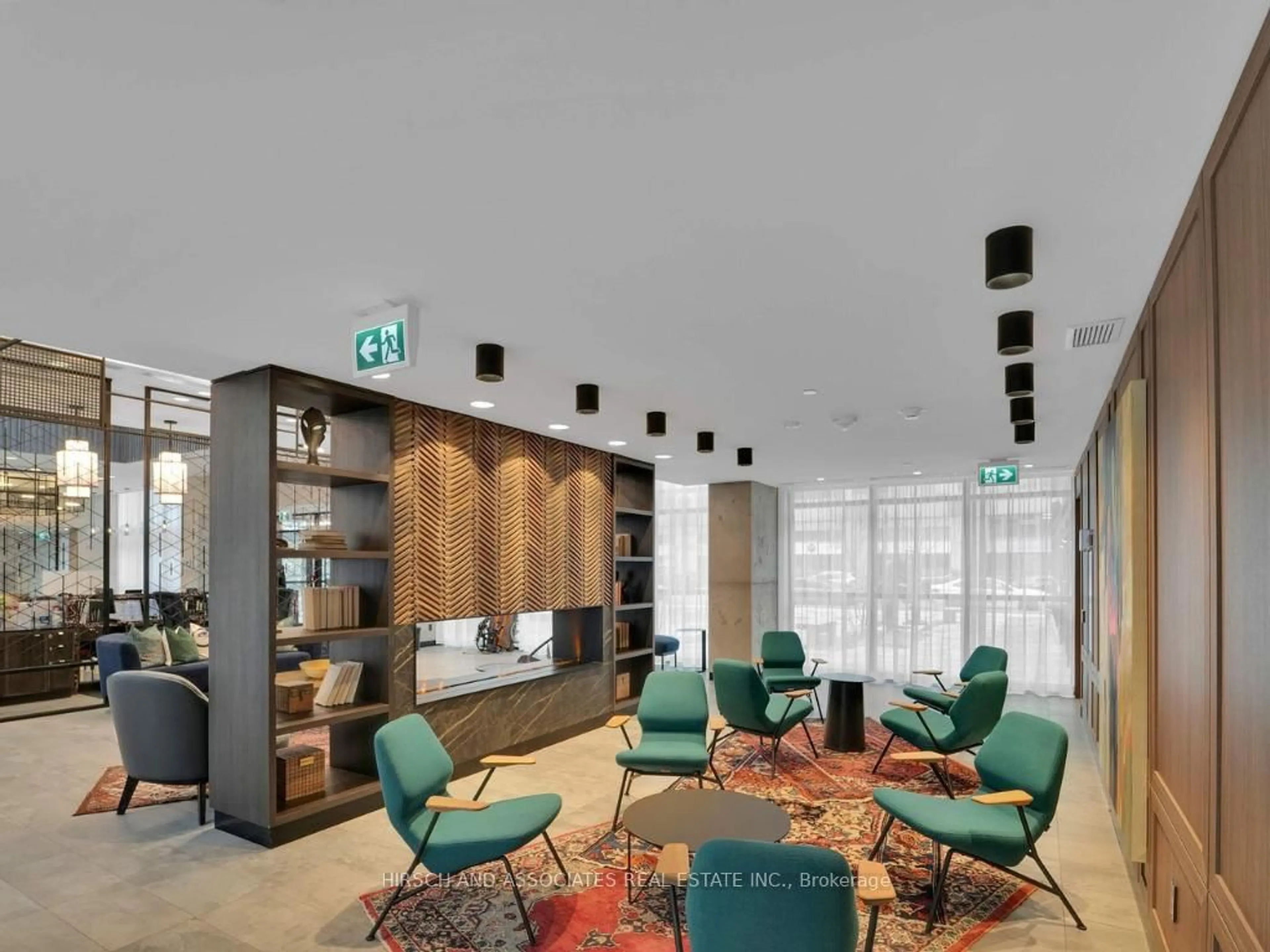 Lobby for 251 Manitoba St #2004, Toronto Ontario M8Y 0C7