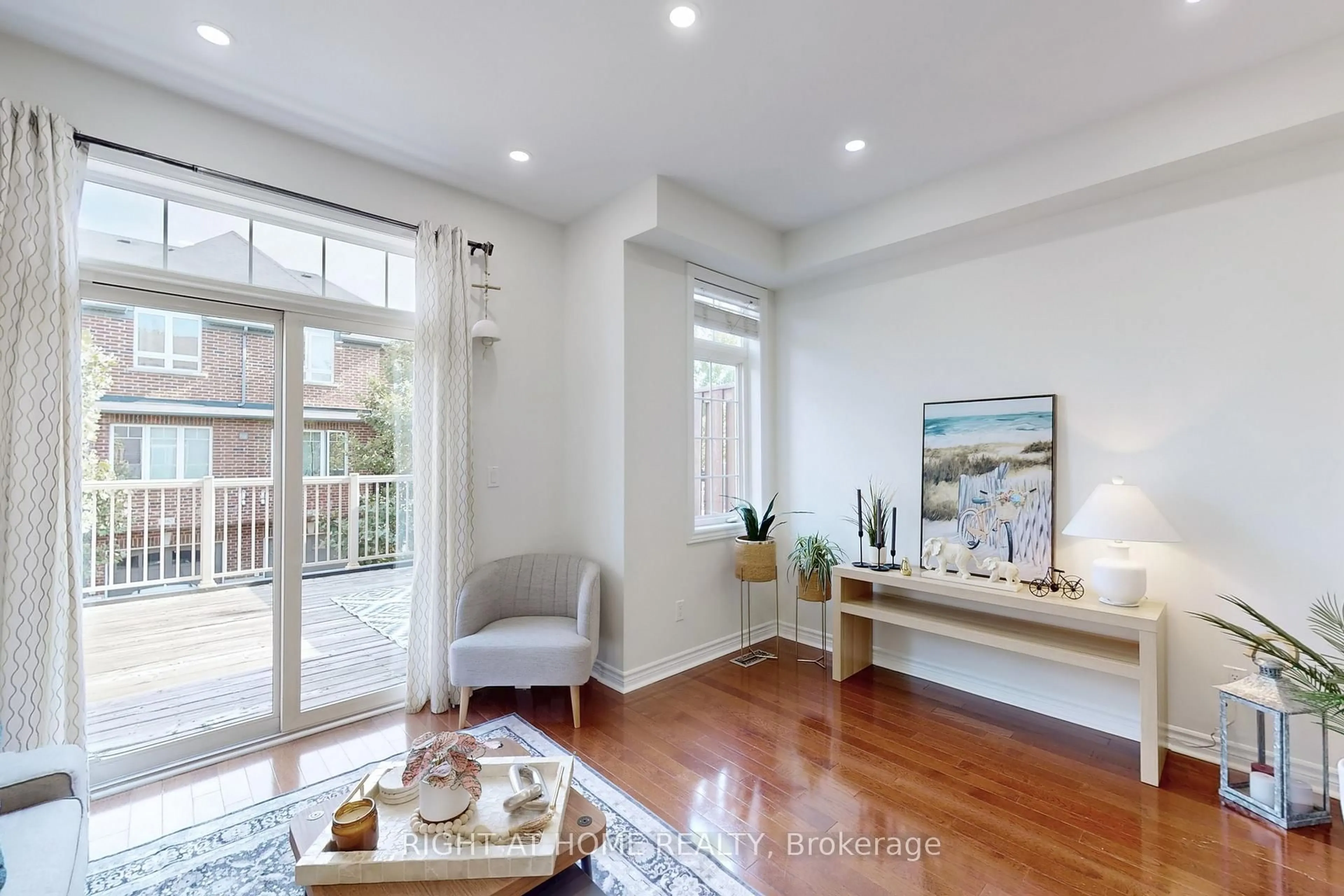 Living room with furniture, unknown for 2359 Lepage Common, Burlington Ontario L7R 0C8