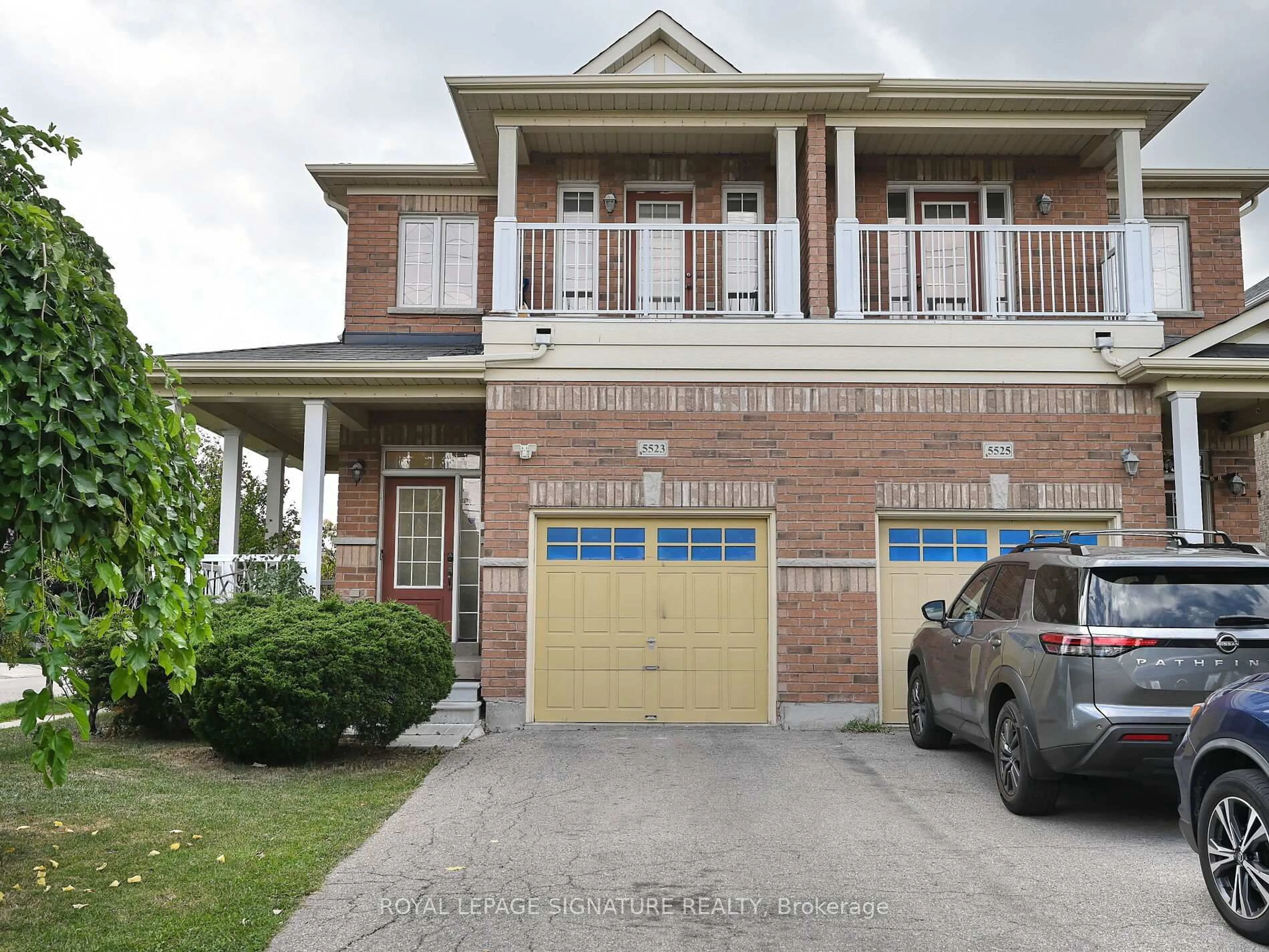 Home with brick exterior material, street for 5523 Fudge Terr, Mississauga Ontario L5M 0N3