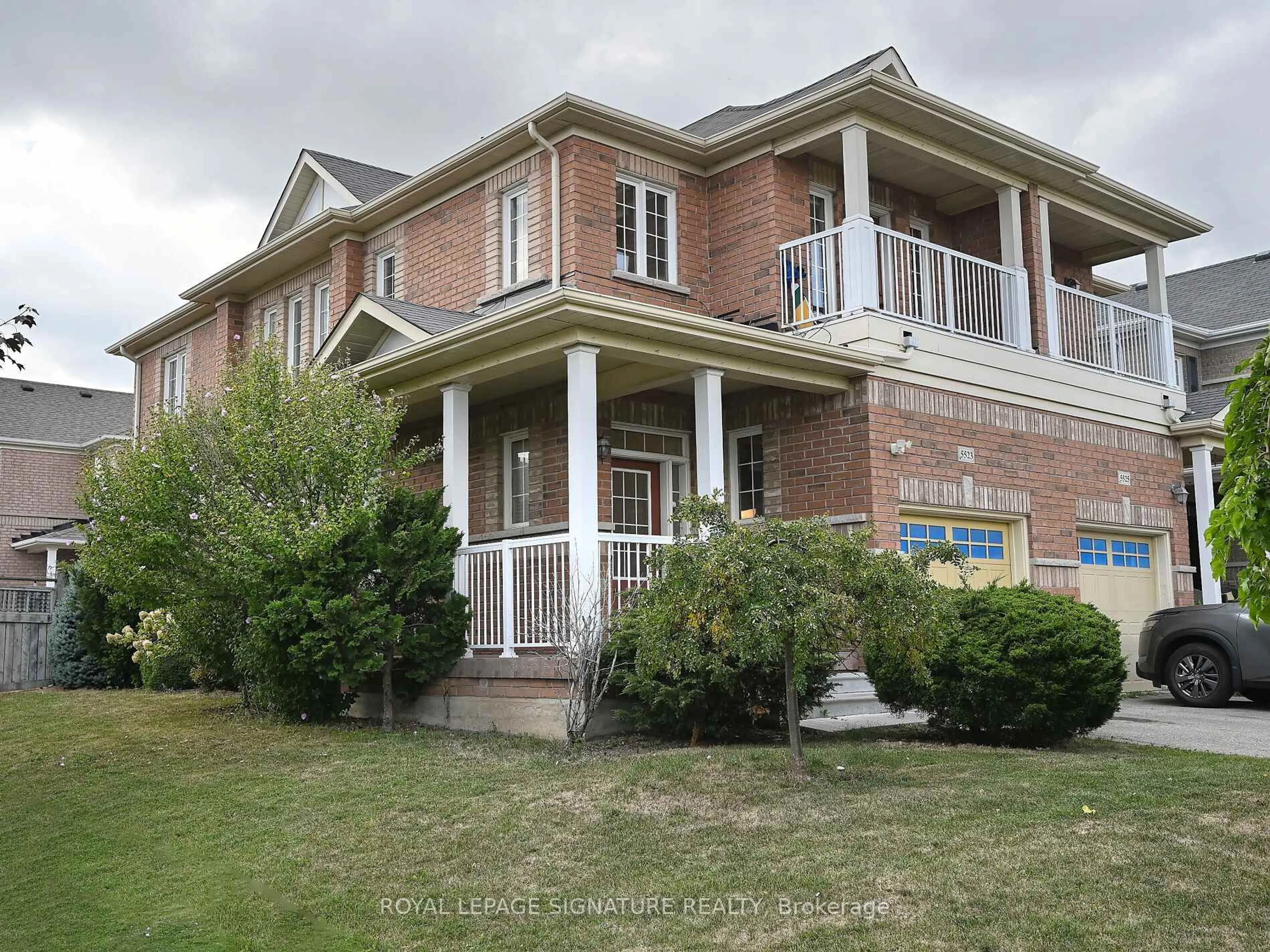 Home with brick exterior material, unknown for 5523 Fudge Terr, Mississauga Ontario L5M 0N3