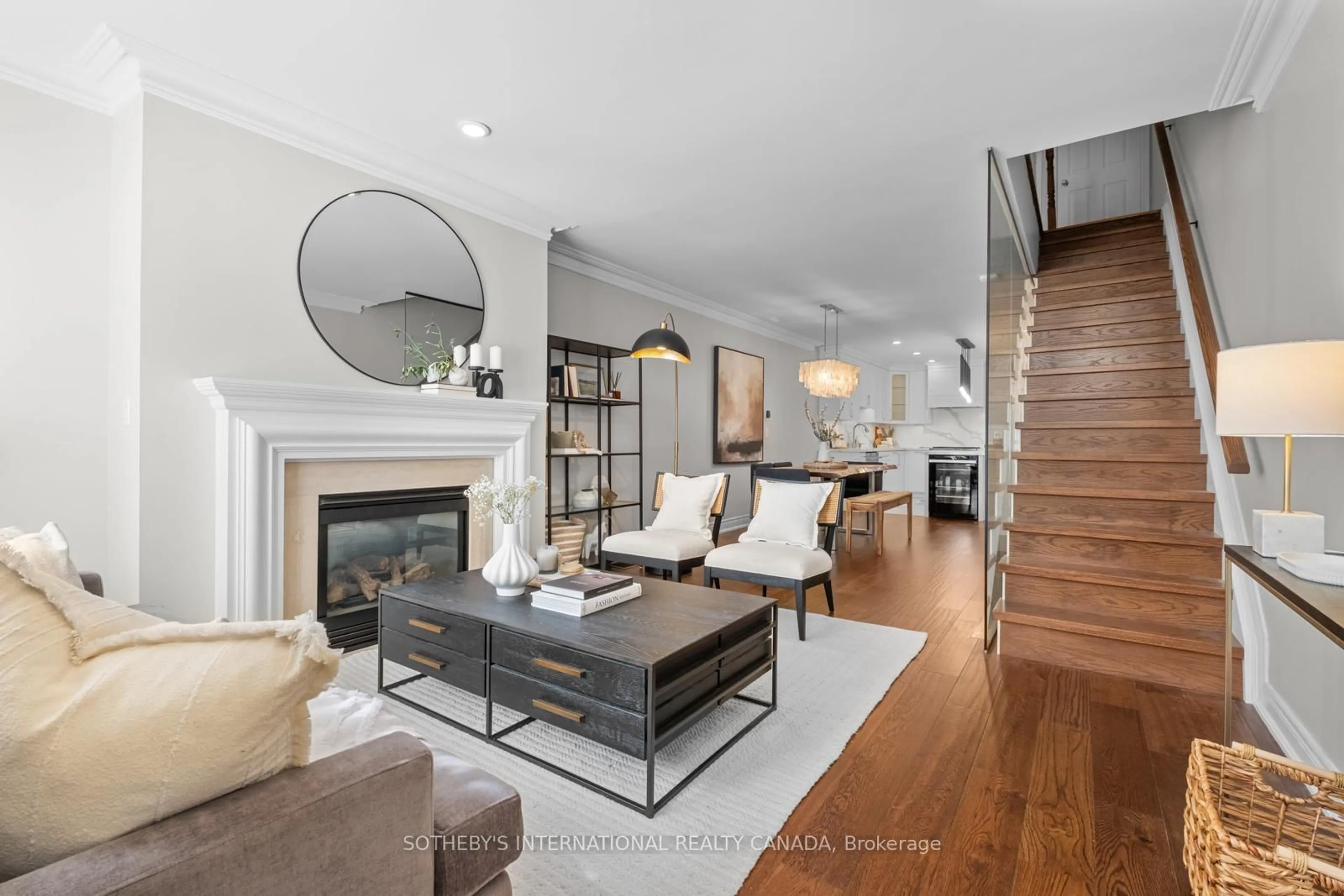 Living room with furniture, unknown for 22 St. Raymond Hts, Toronto Ontario M6G 4C2