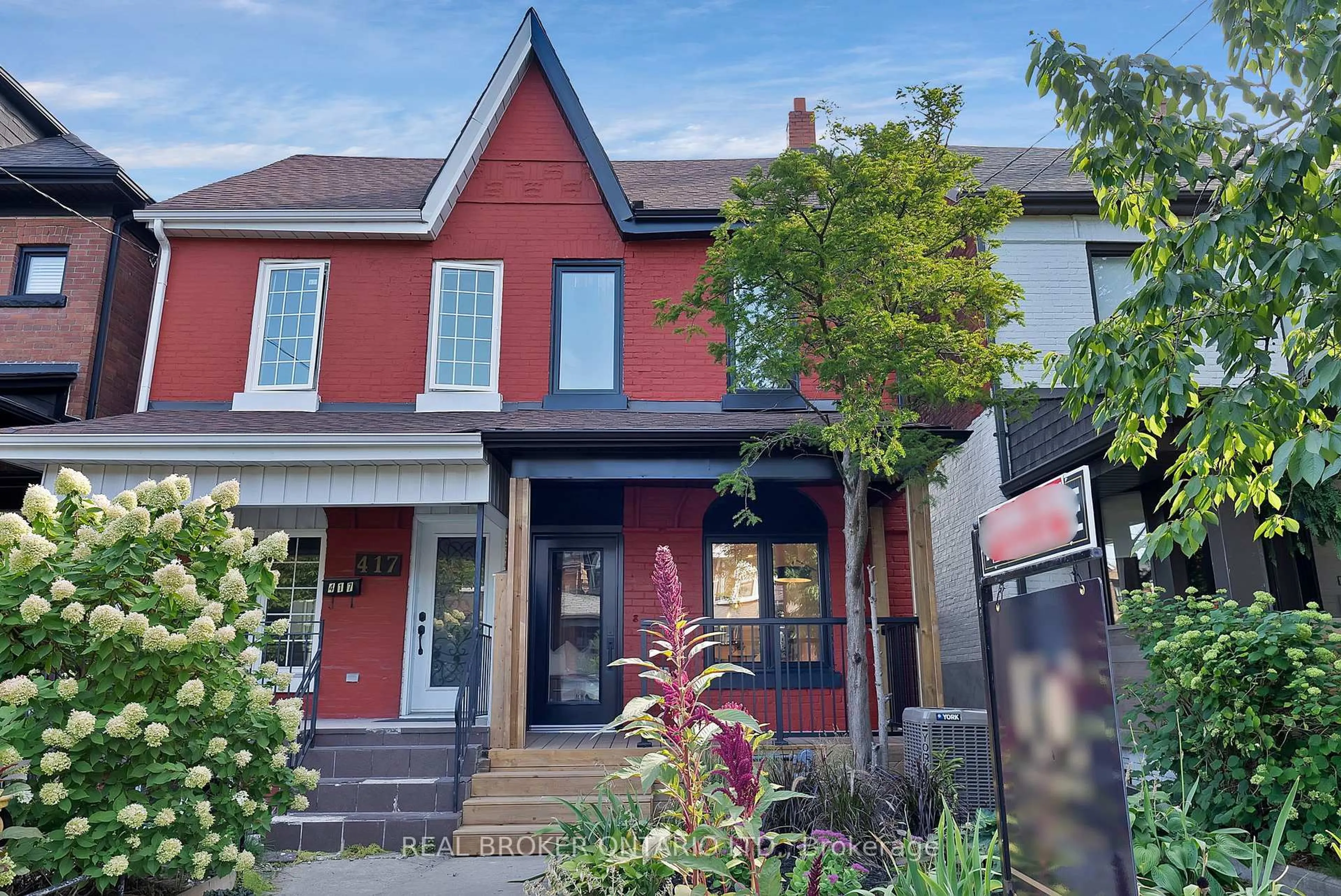 Home with brick exterior material, street for 415 Concord Ave, Toronto Ontario M6H 2P9