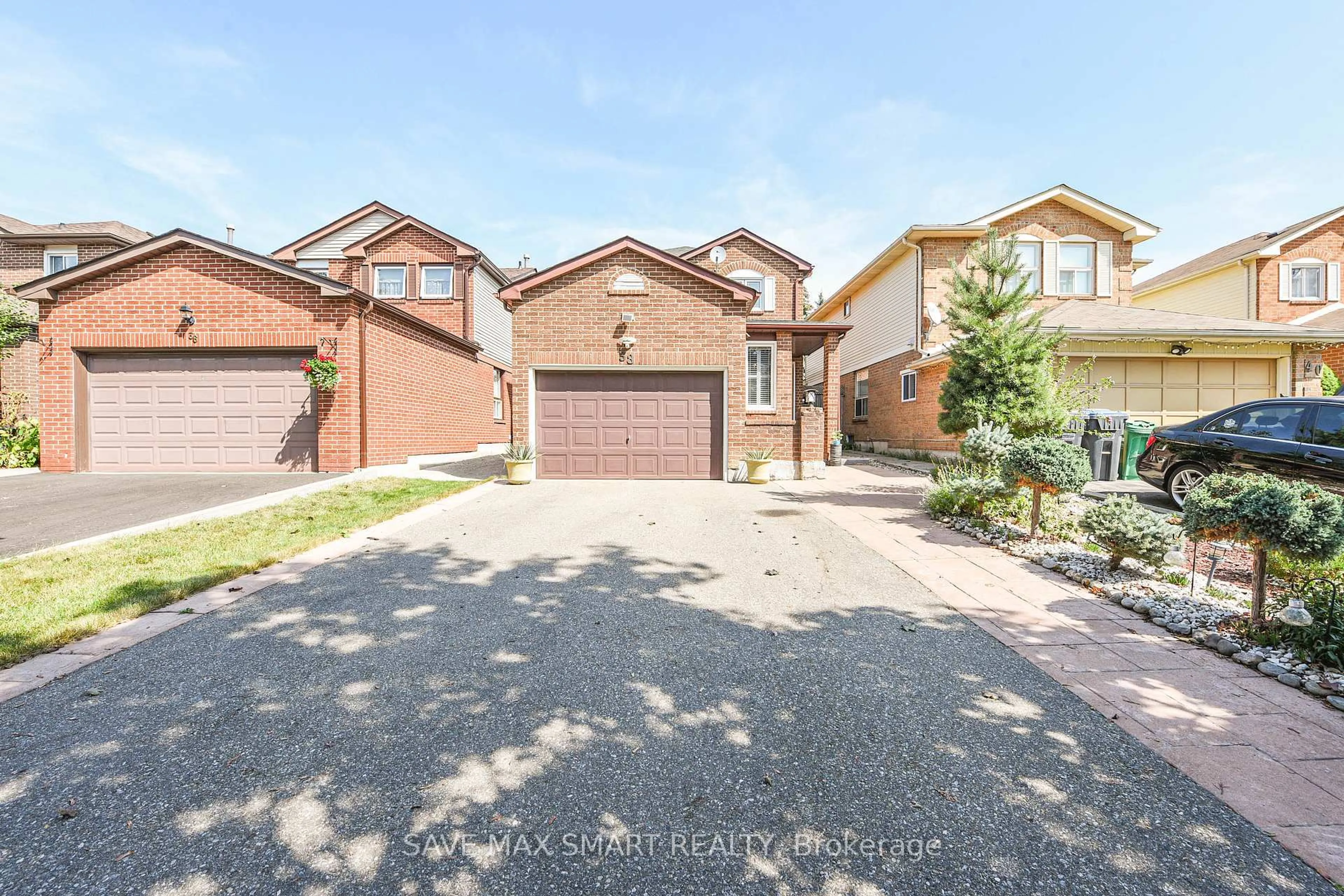 Home with brick exterior material, street for 38 Bridekirk Pl, Brampton Ontario L6Y 2V8