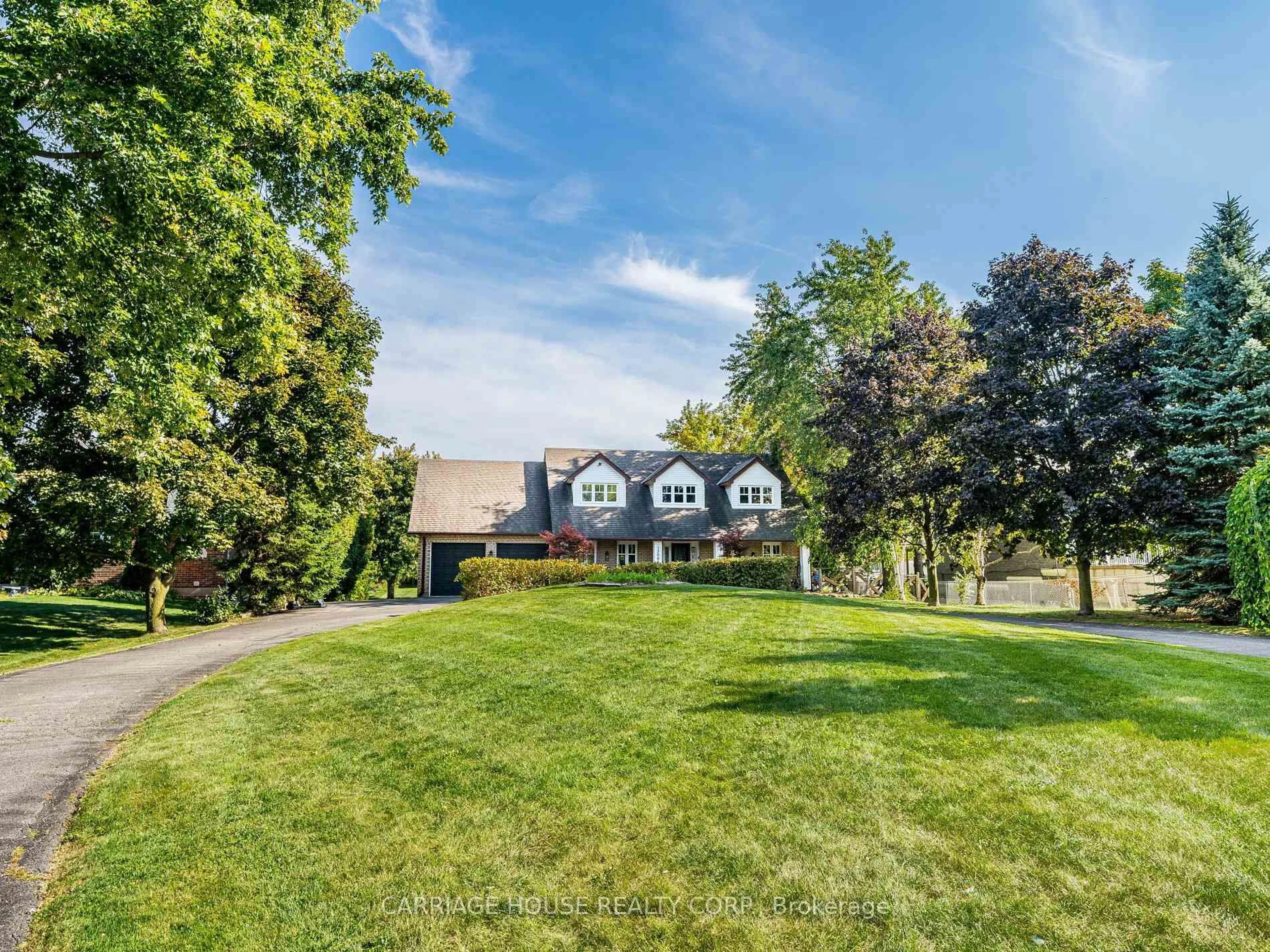A pic from outside/outdoor area/front of a property/back of a property/a pic from drone, mountain view for 13098 22 Sdrd, Halton Hills Ontario L7G 4S4