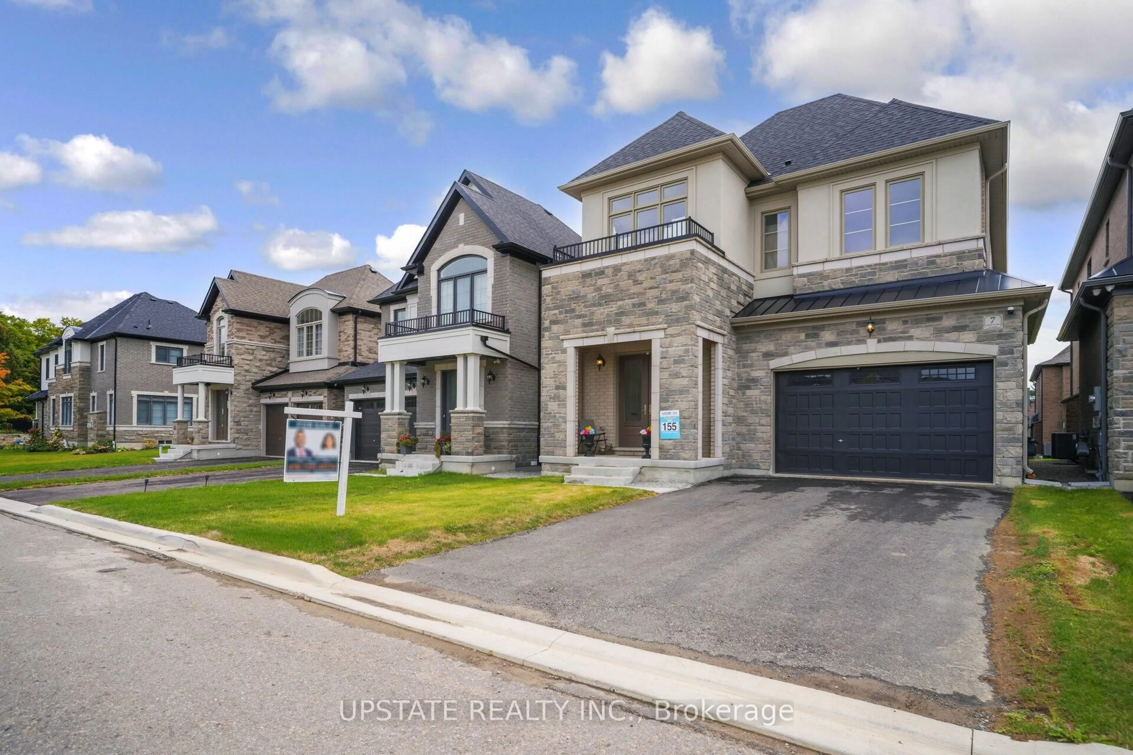Home with brick exterior material, street for 7 James Walker Ave, Caledon Ontario L7C 4M9