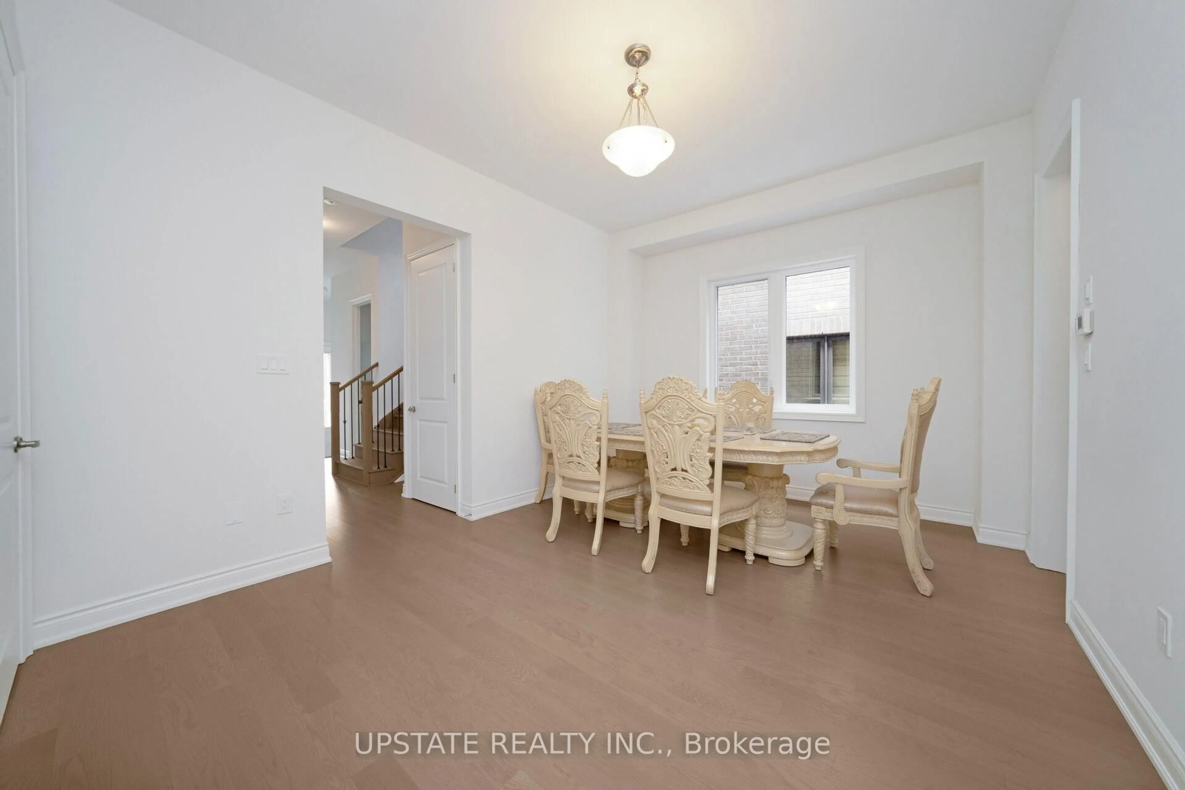 Dining room, unknown for 7 James Walker Ave, Caledon Ontario L7C 4M9