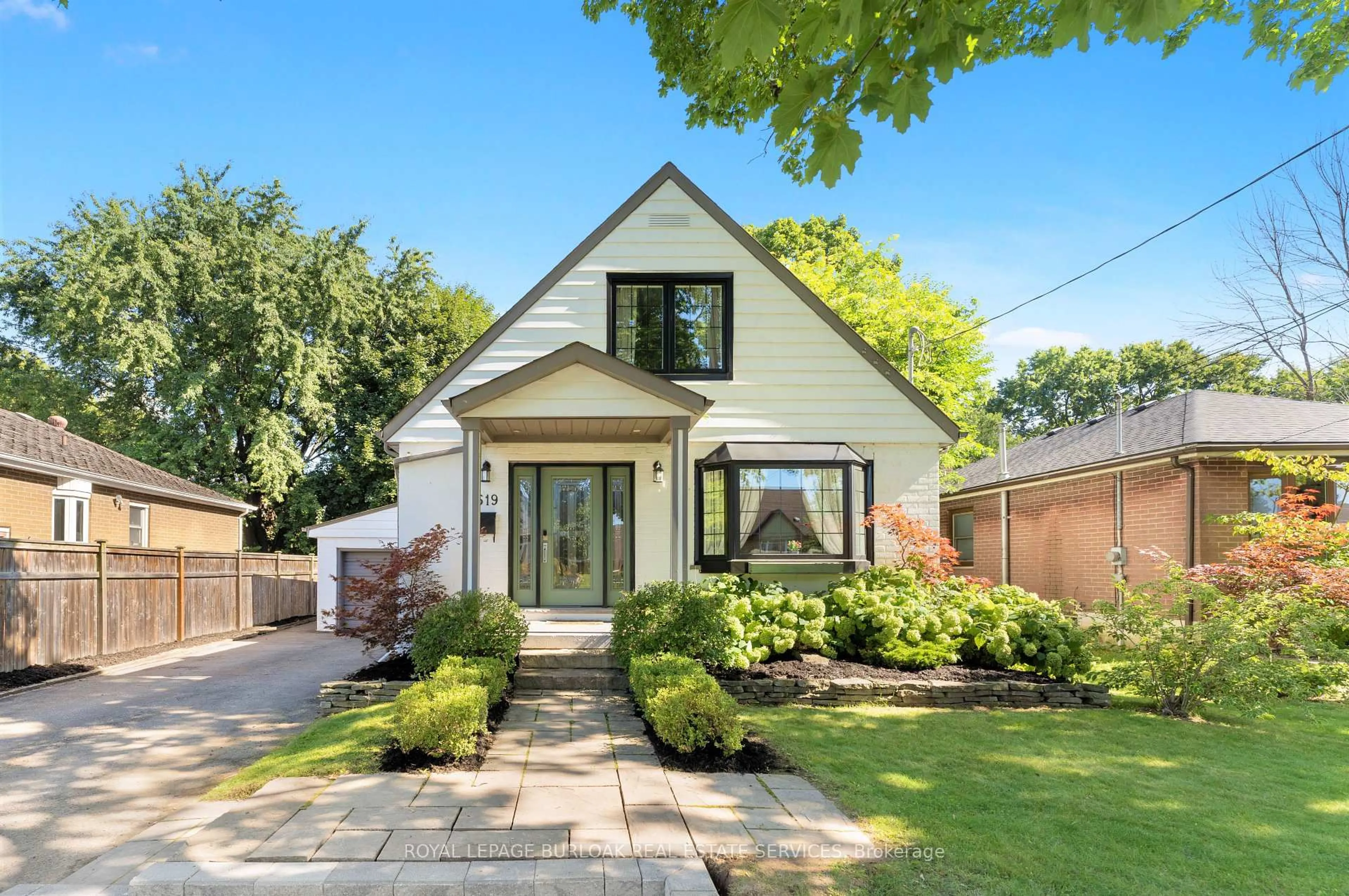 Home with brick exterior material, street for 519 Regina Dr, Burlington Ontario L7S 1L7