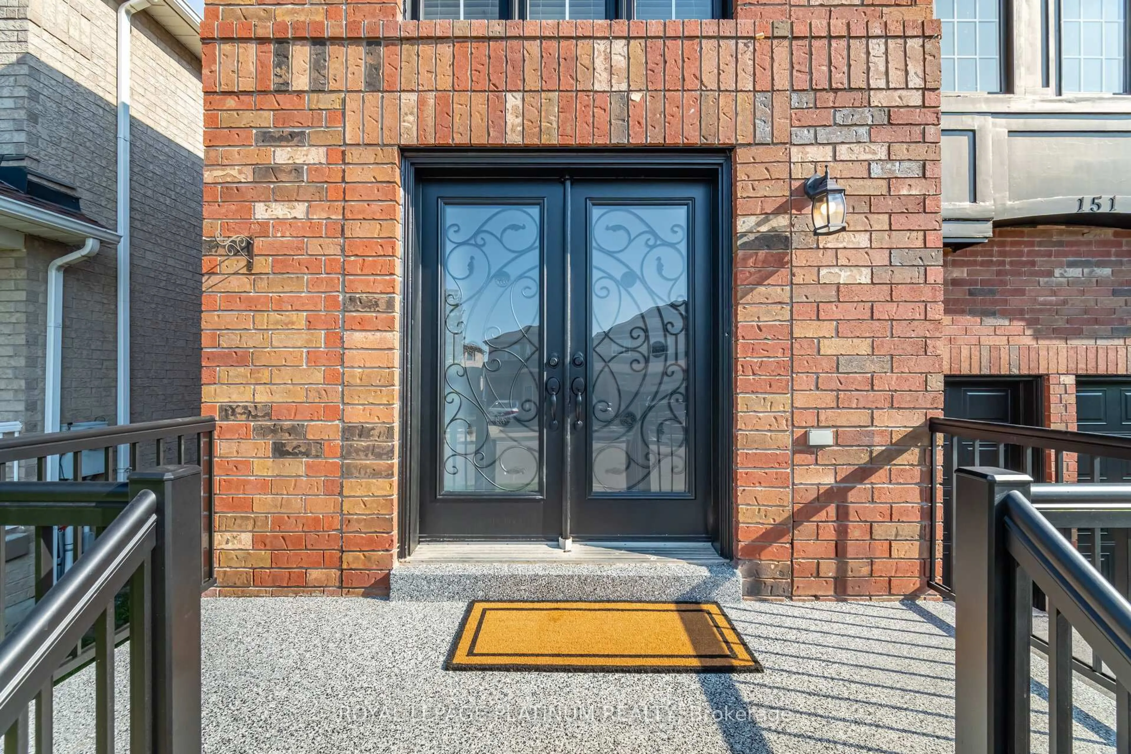 Indoor entryway for 151 Luella Cres, Brampton Ontario L7A 3J4