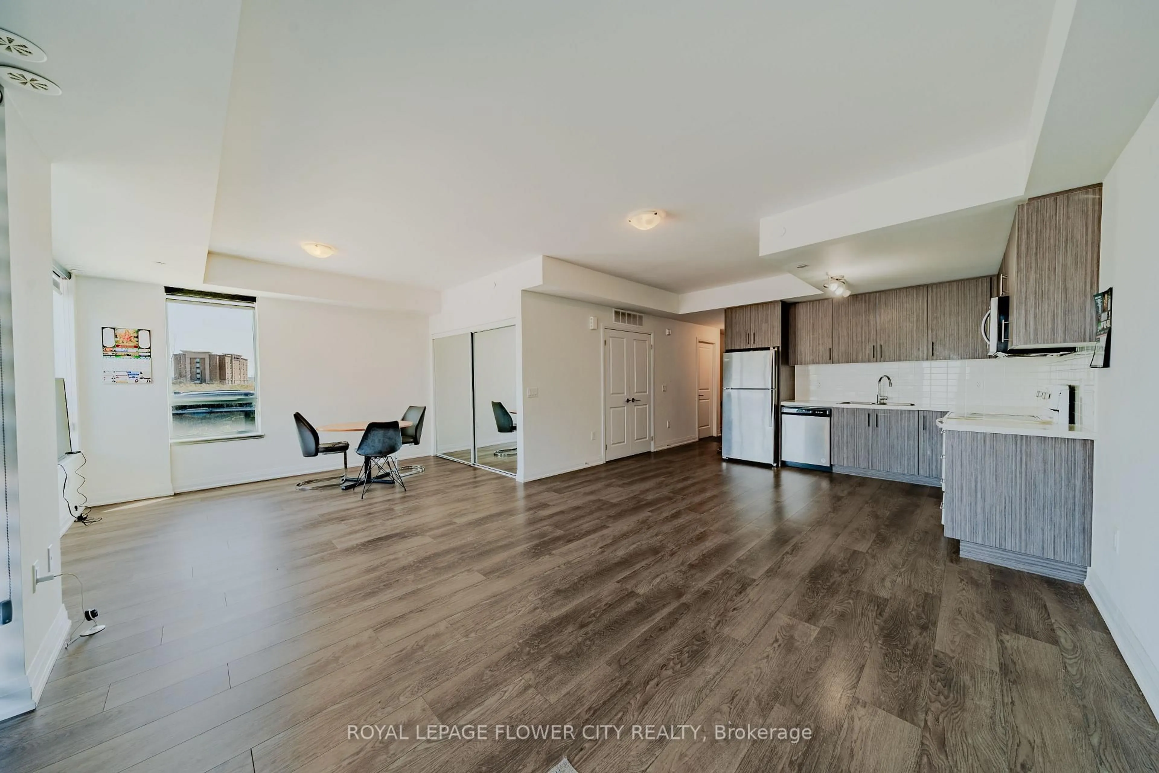 A pic of a room for 65 Attmar Dr #149, Brampton Ontario L6P 0Y6