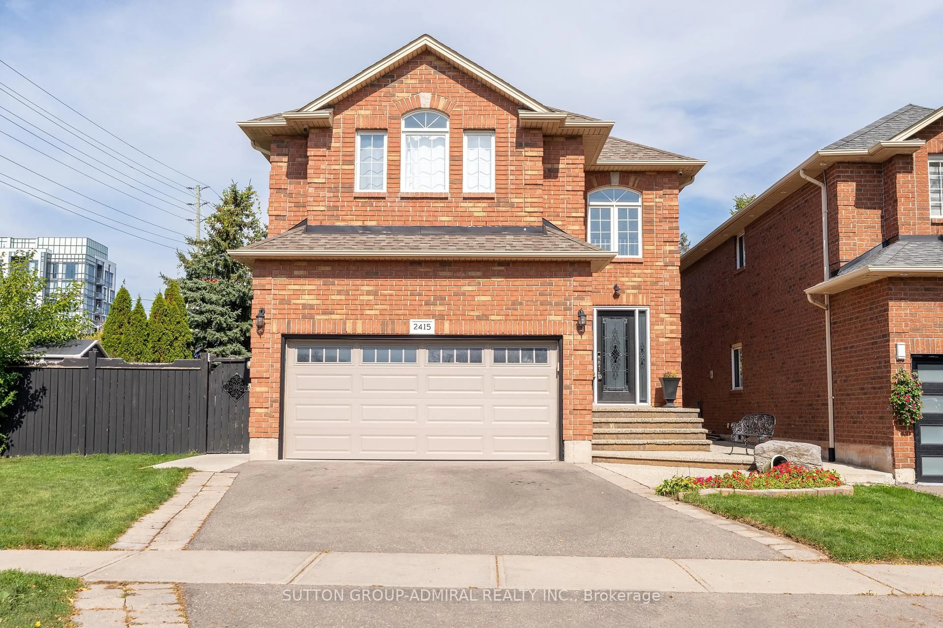 Home with brick exterior material, street for 2415 Valley Heights Cres, Oakville Ontario L6H 6X2