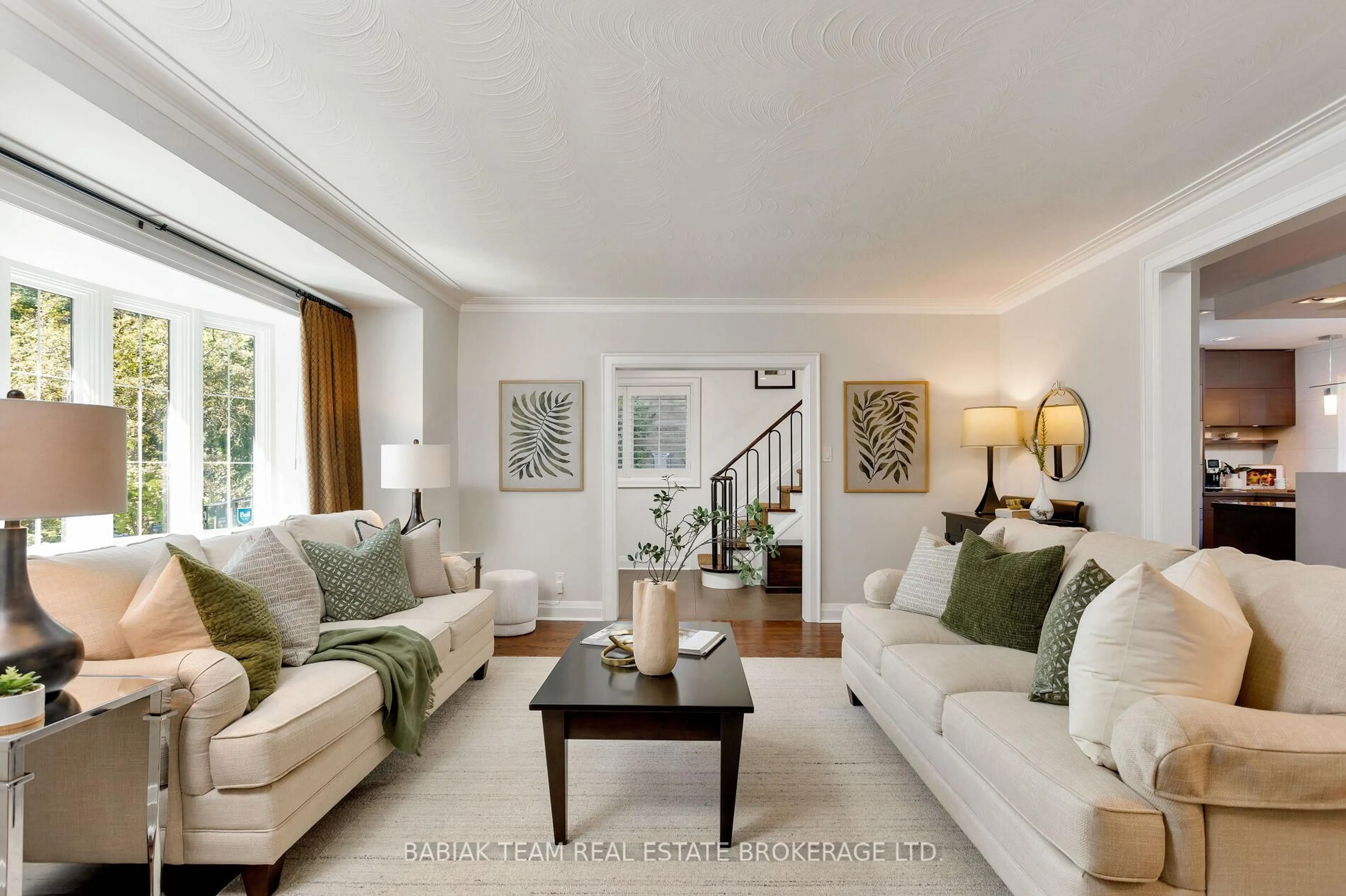 Living room with furniture, unknown for 74 Humberview Rd, Toronto Ontario M6S 1W8
