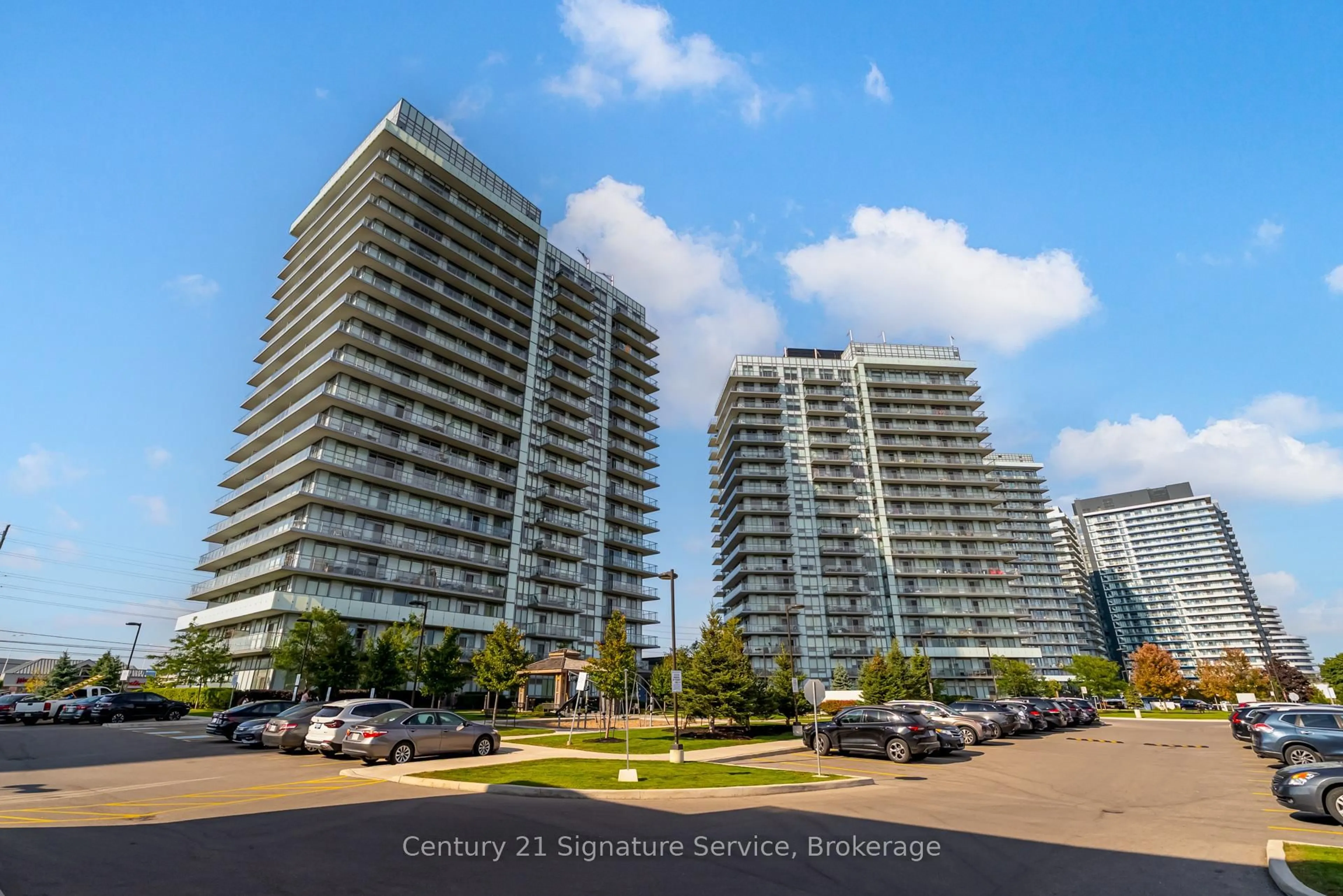 Unknown for 4677 Glen Erin Dr #304, Mississauga Ontario L5M 2E5