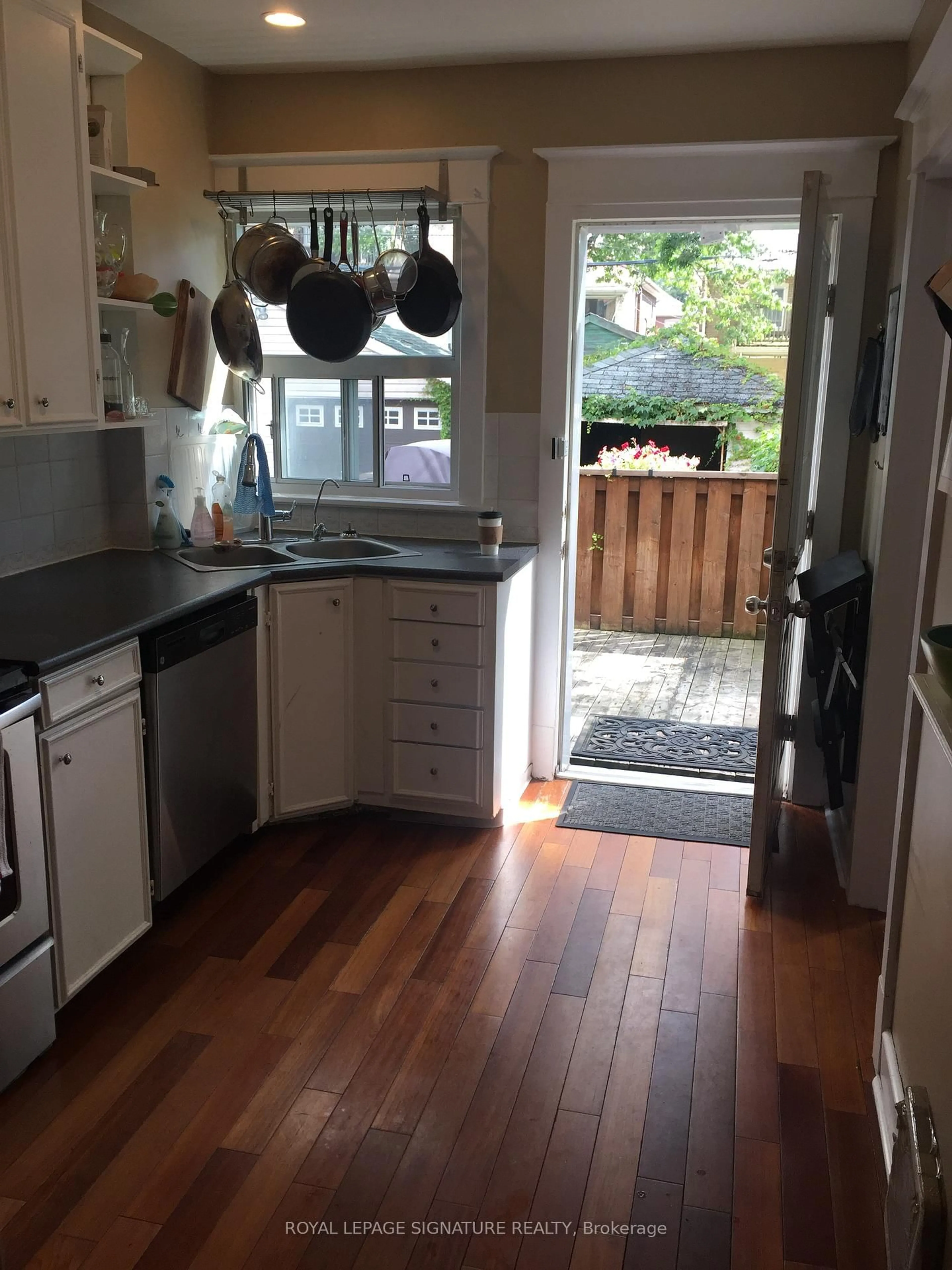 Open concept kitchen, unknown for 87 Runnymede Rd, Toronto Ontario M6S 2Y4