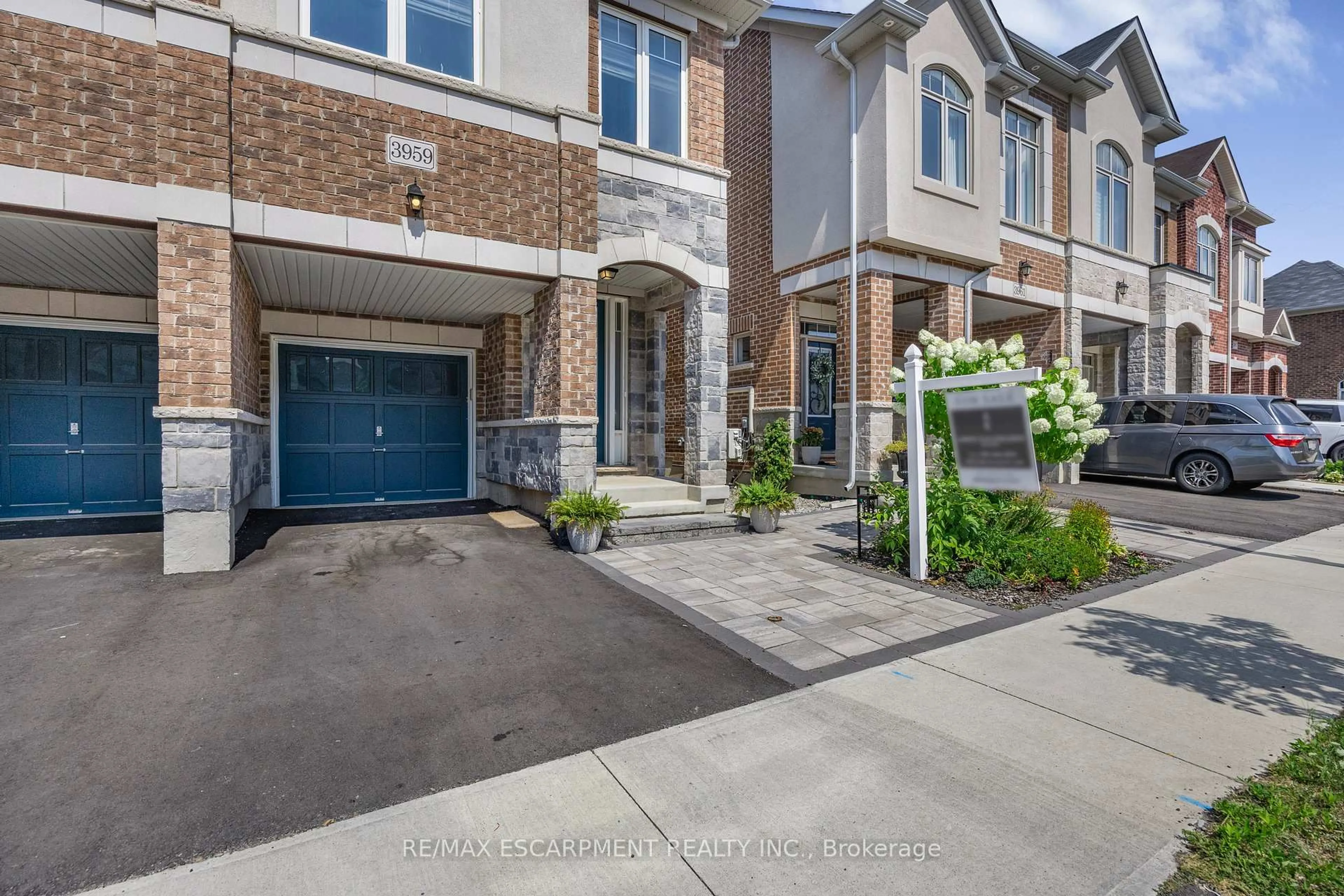 Unknown for 3959 Koenig Rd, Burlington Ontario L7M 0Z7