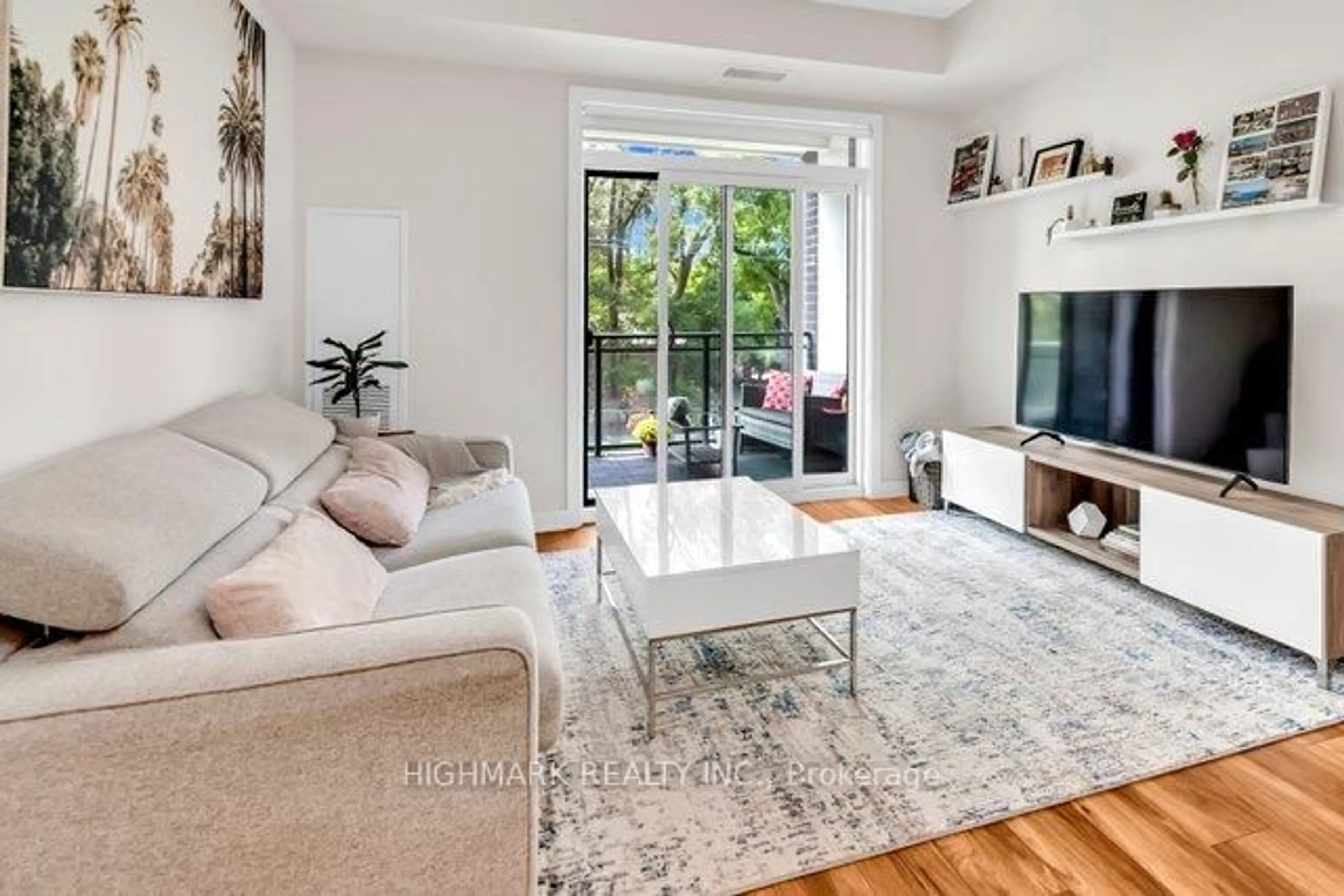 Living room with furniture, unknown for 320 Plains Rd #308, Burlington Ontario L7T 0C1