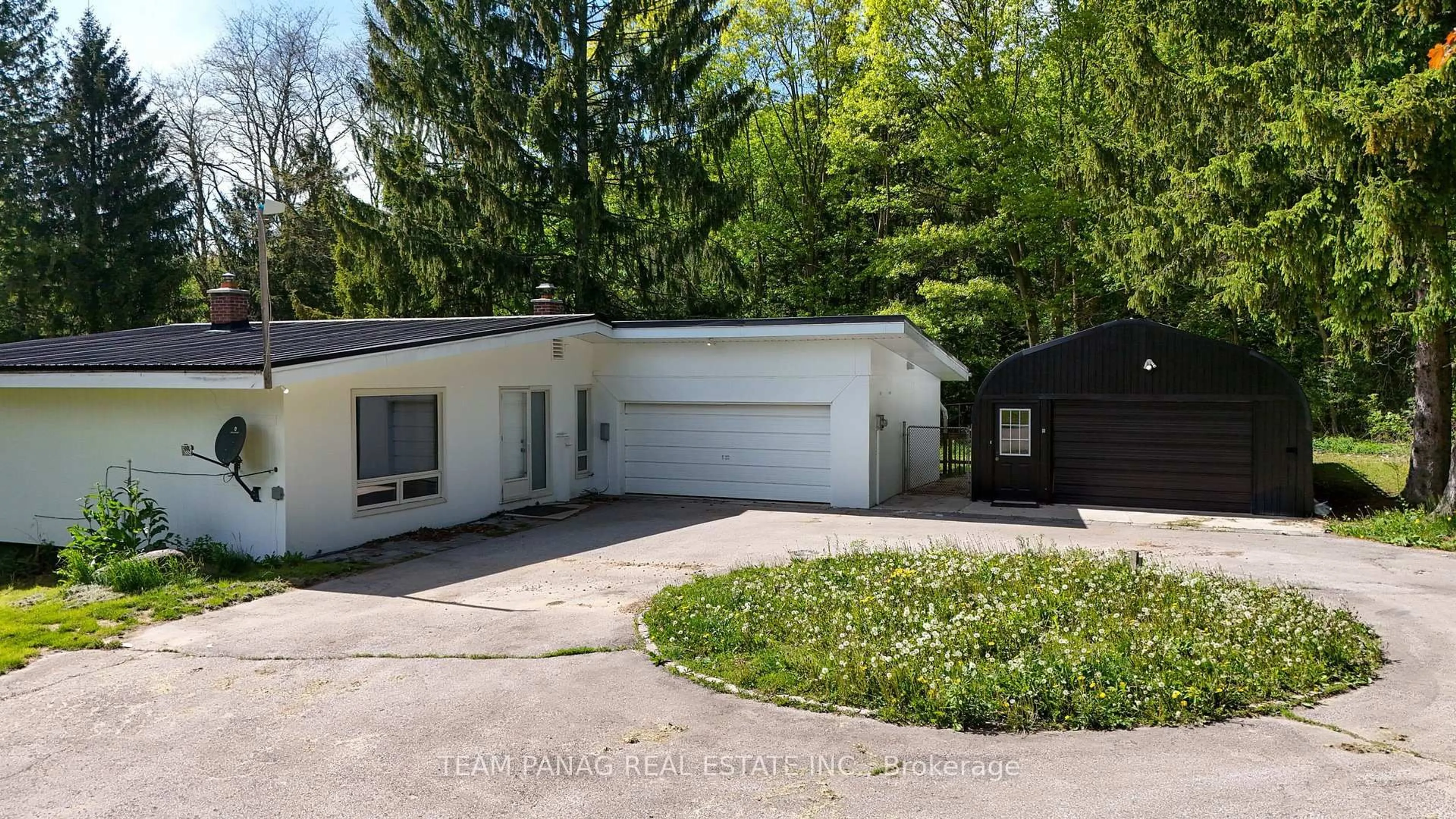 Unknown for 7062 Castlederg Sdrd, Caledon Ontario L7C 0P4
