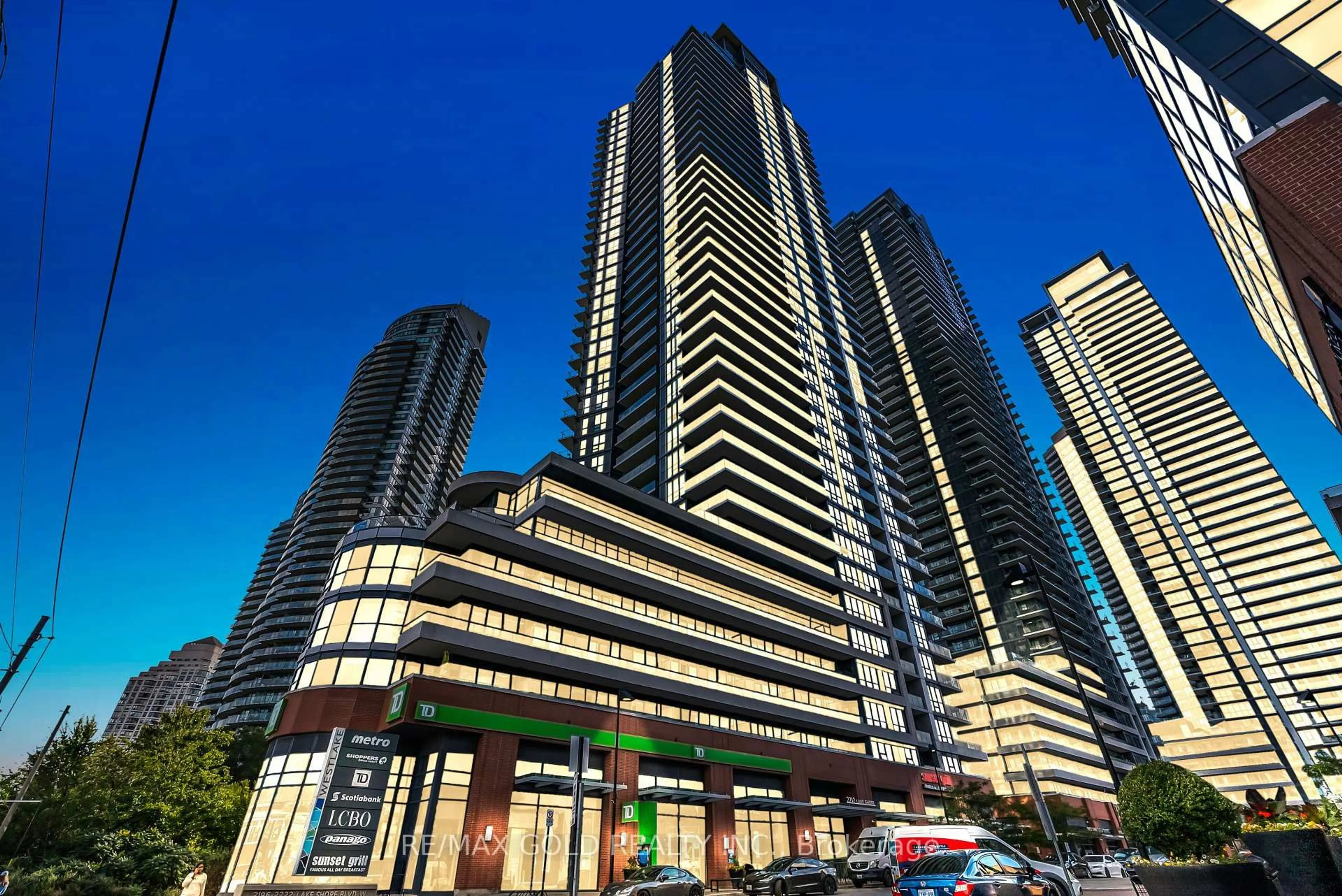 Unknown for 2212 Lake Shore Blvd #806, Toronto Ontario M8V 0C2
